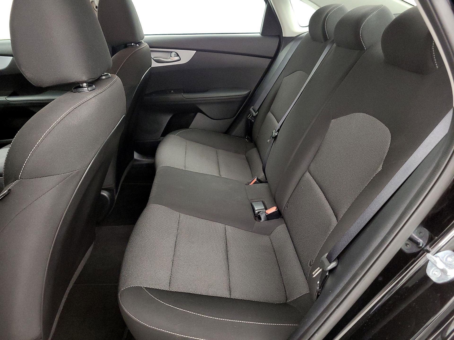 Thumbnail: 2023 Kia Forte - 19