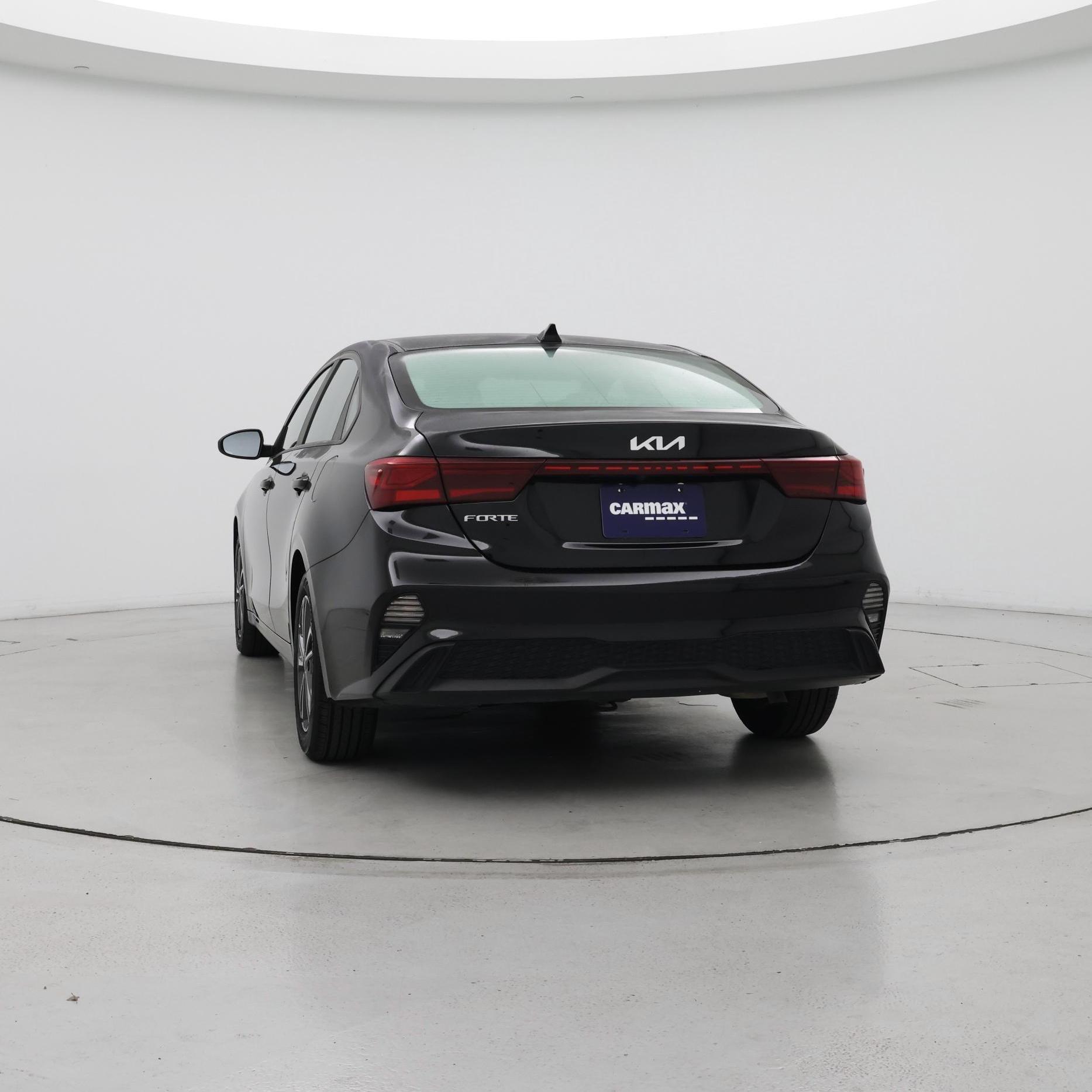 Thumbnail: 2023 Kia Forte - 6