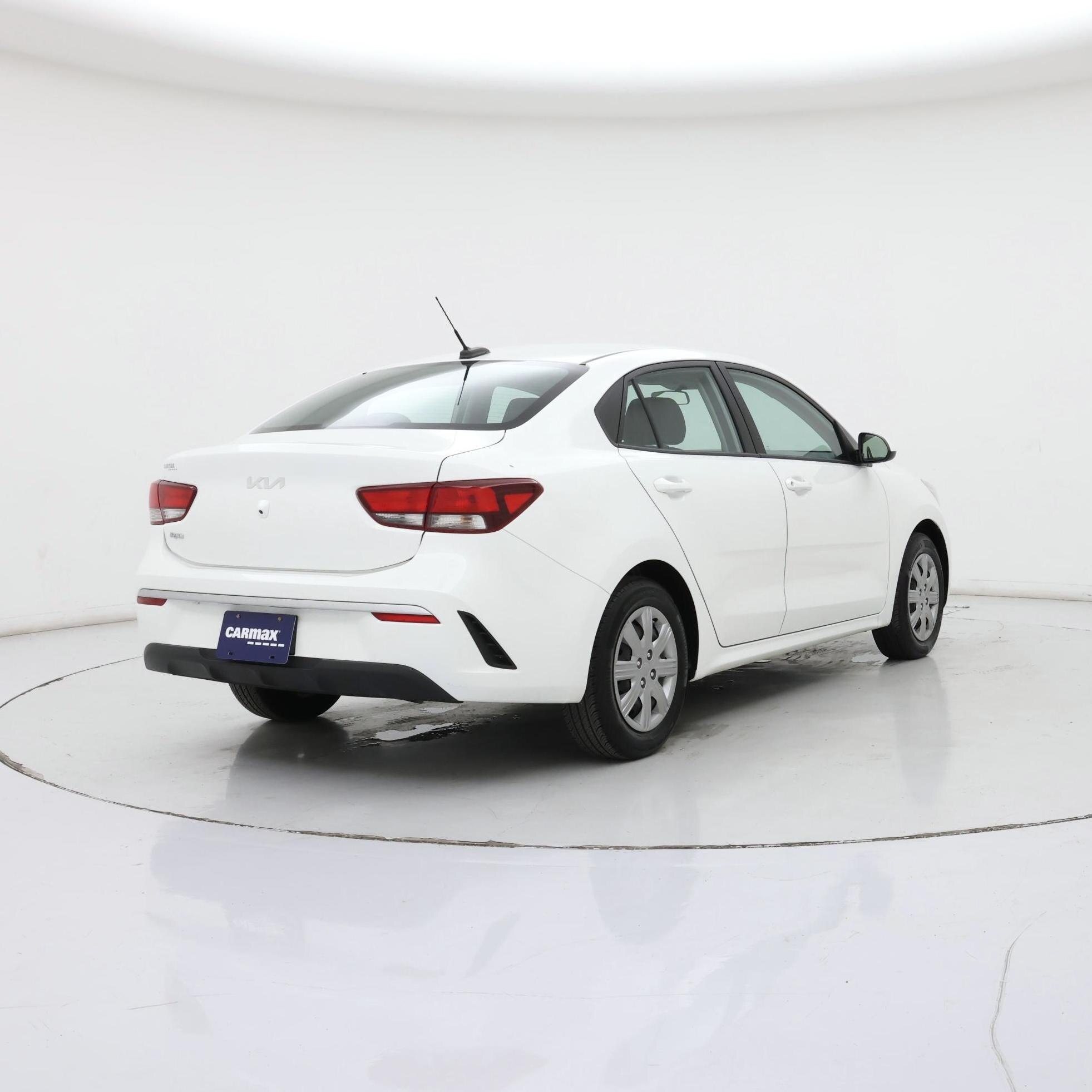 Thumbnail: 2023 Kia Rio - 8