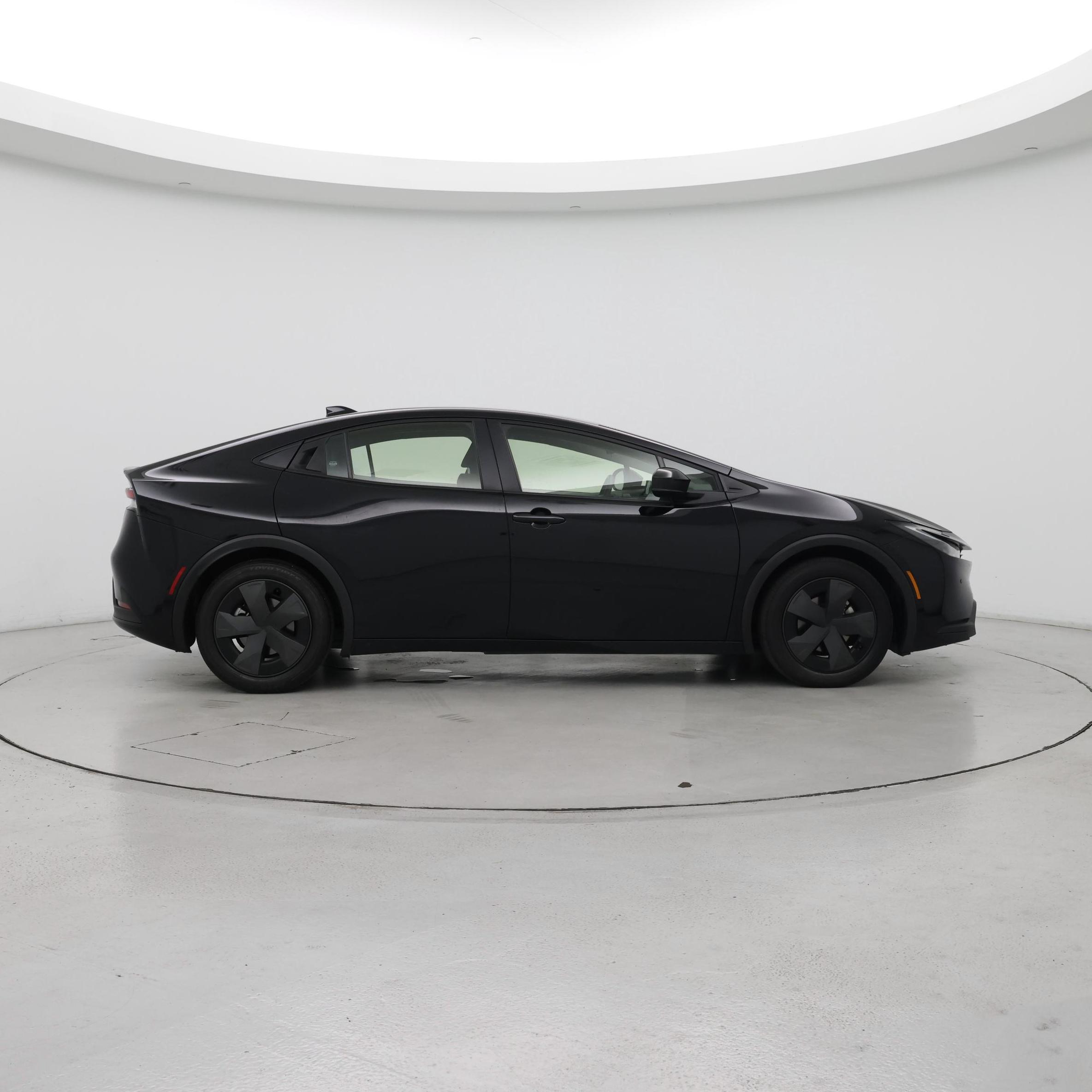 Thumbnail: 2024 Toyota Prius - 7
