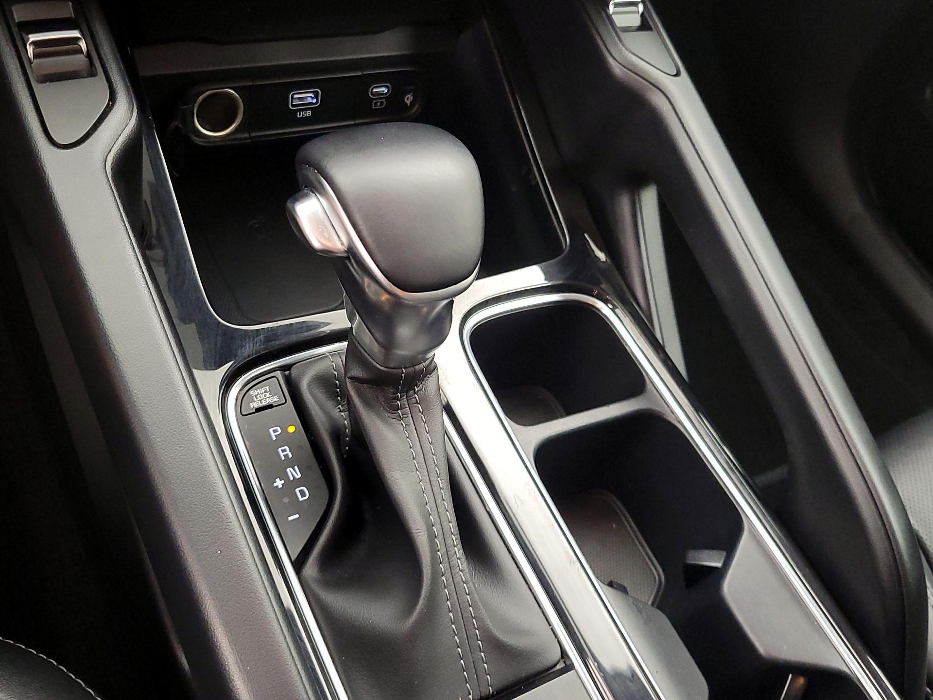 Thumbnail: 2023 Kia Telluride - 18