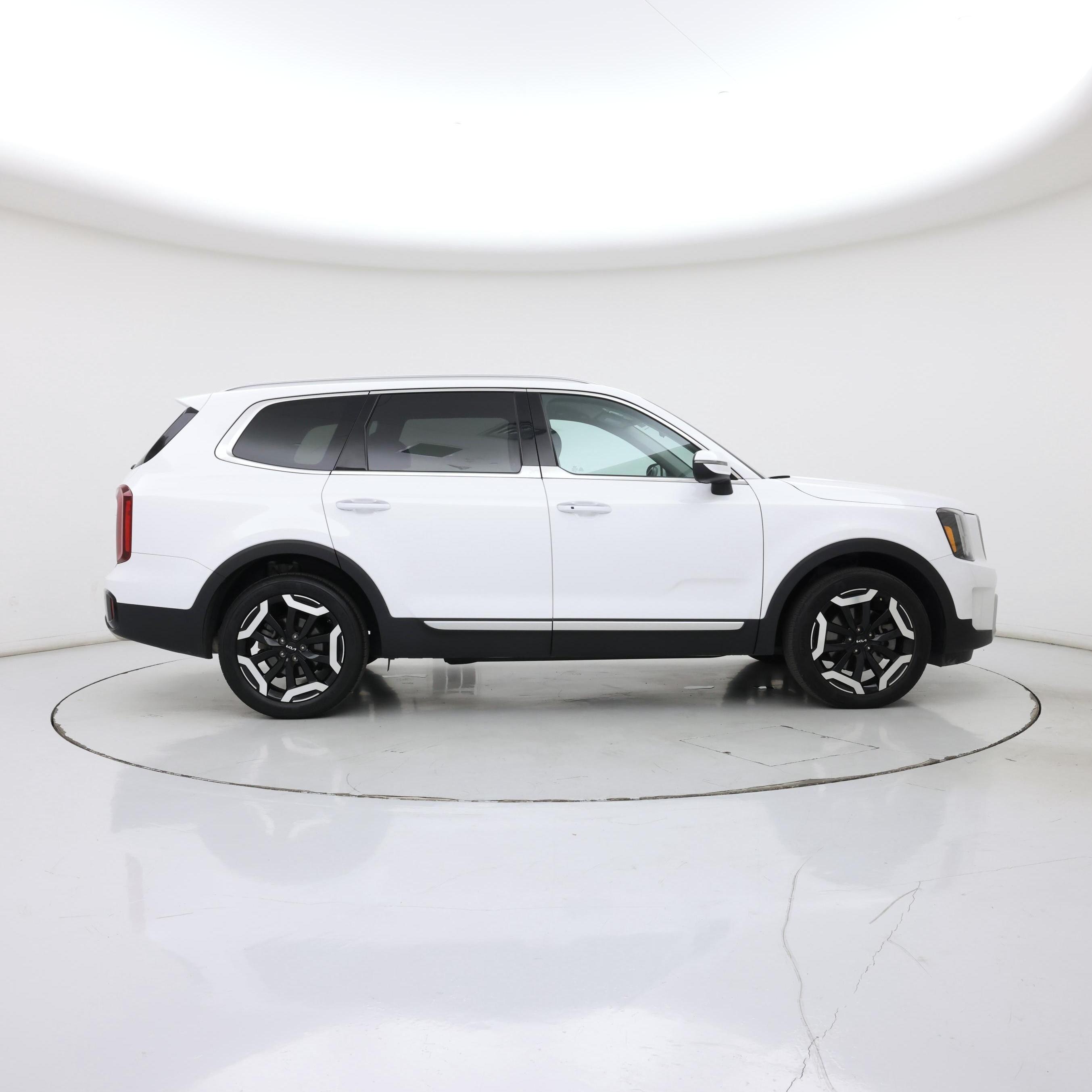 Thumbnail: 2023 Kia Telluride - 7