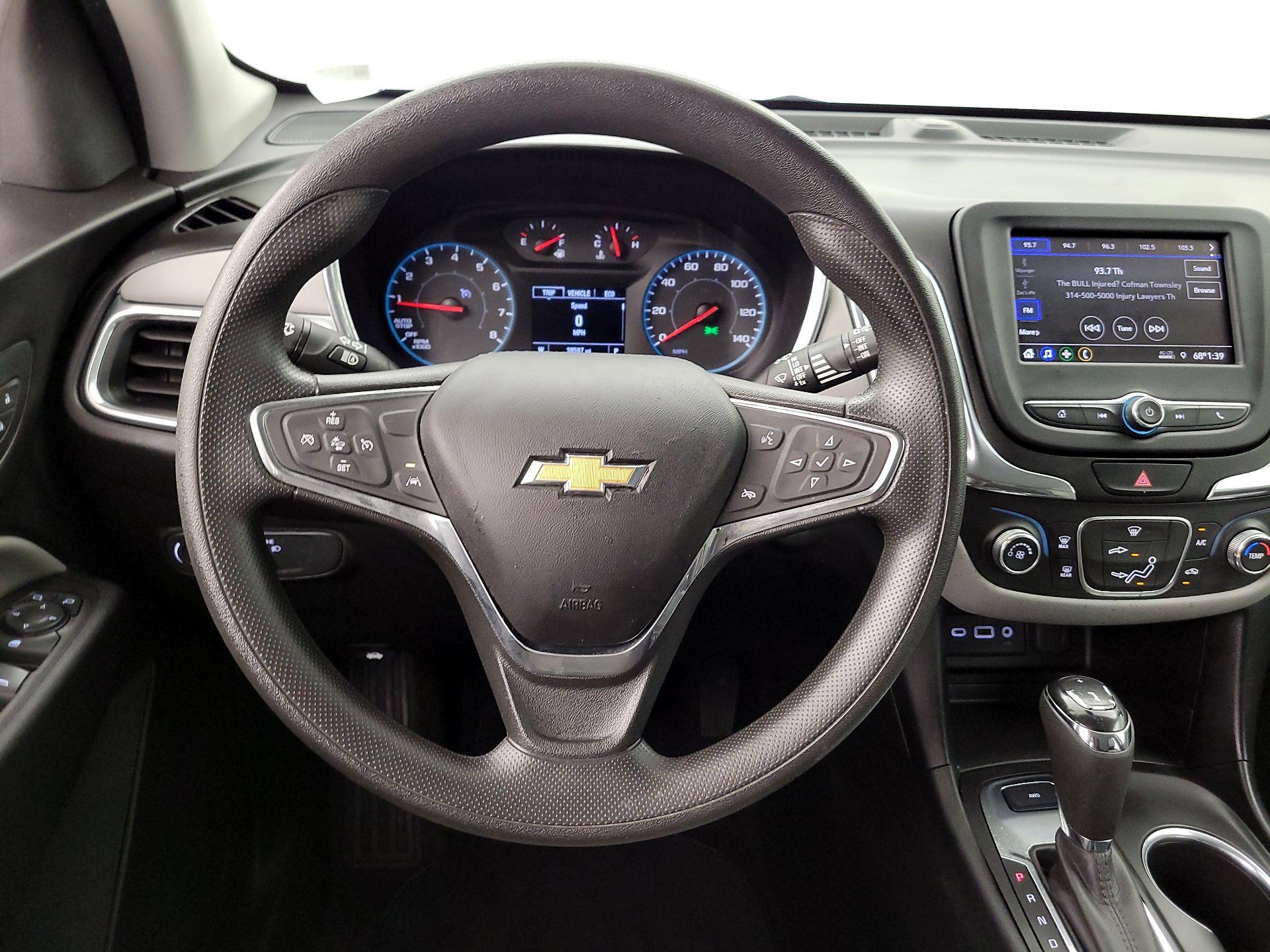 Thumbnail: 2020 Chevrolet Equinox - 10