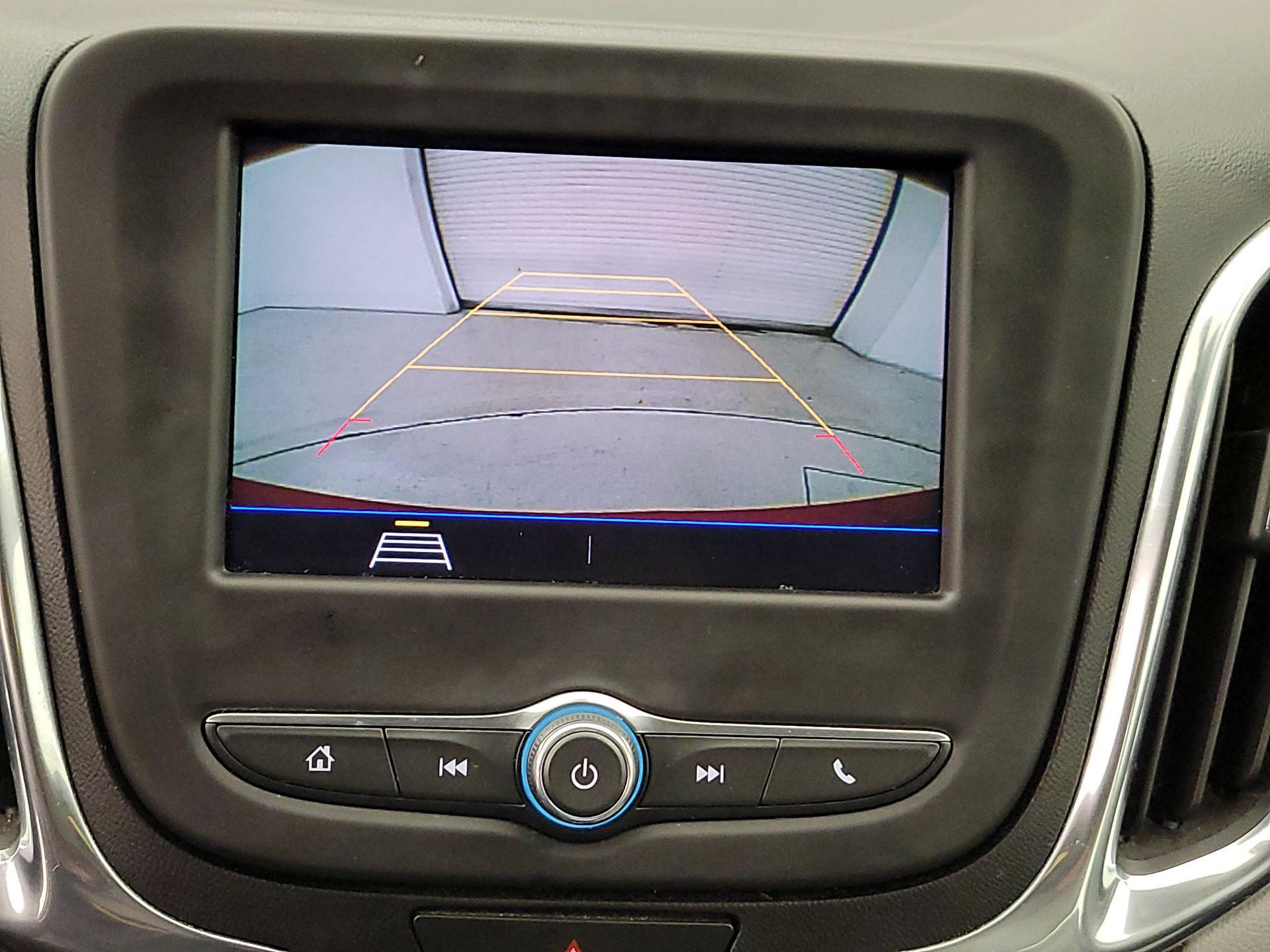 Thumbnail: 2020 Chevrolet Equinox - 14
