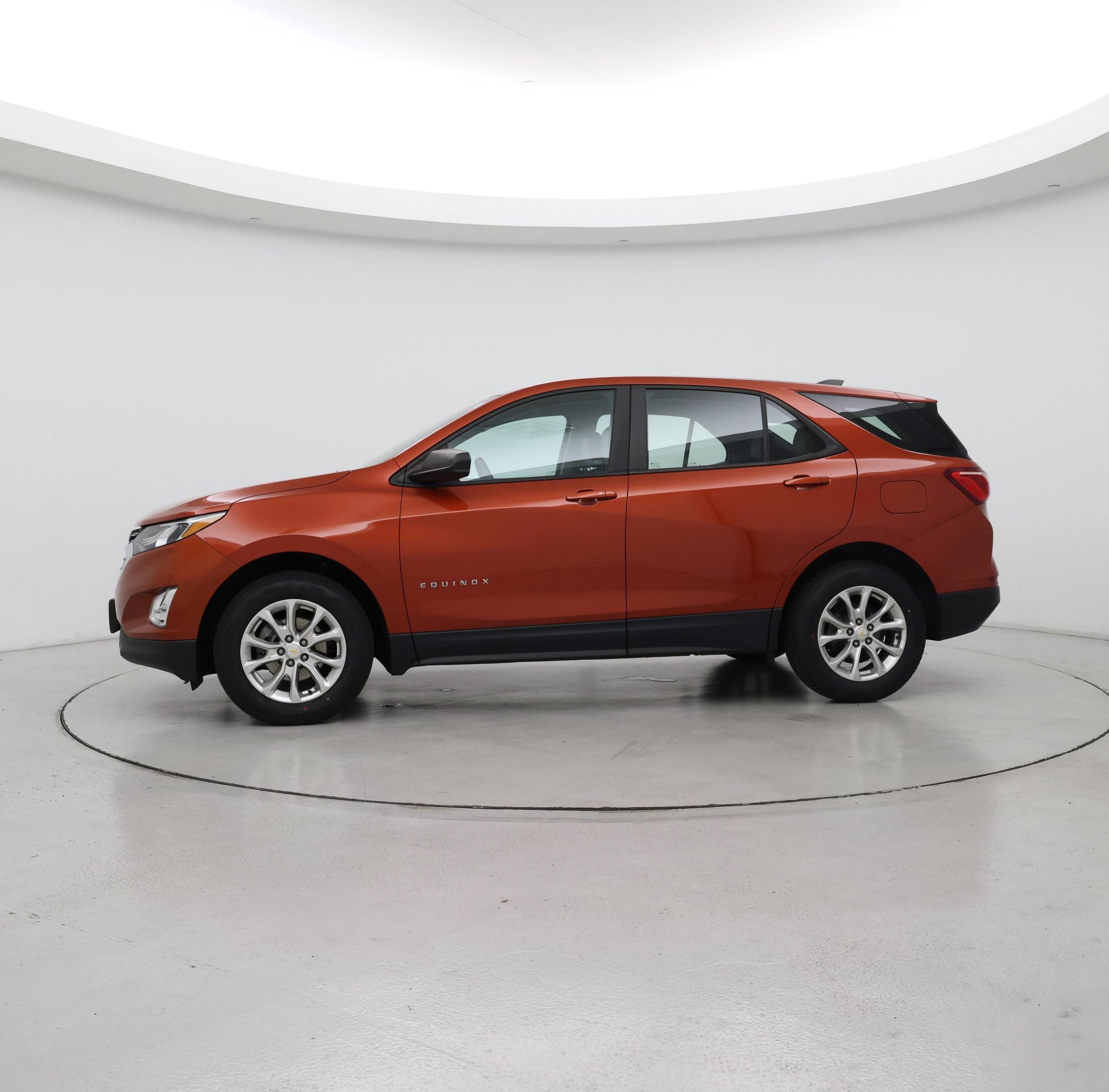 Thumbnail: 2020 Chevrolet Equinox - 3