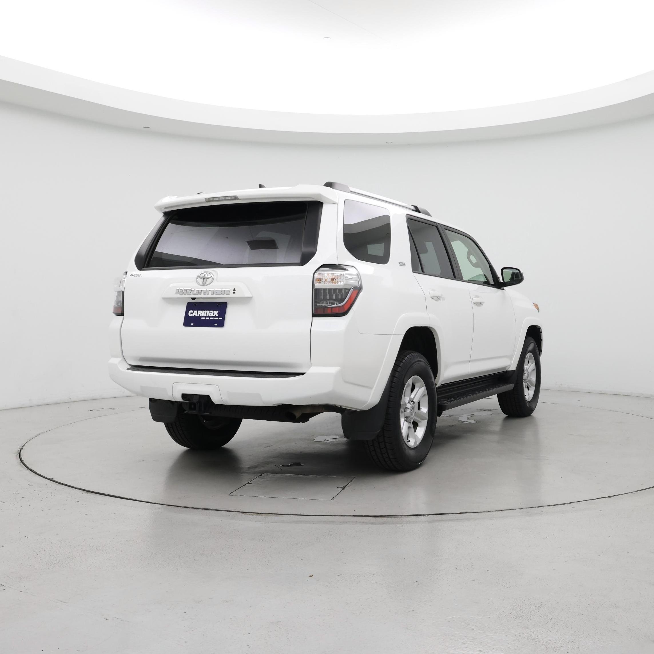 Thumbnail: 2024 Toyota 4Runner - 8