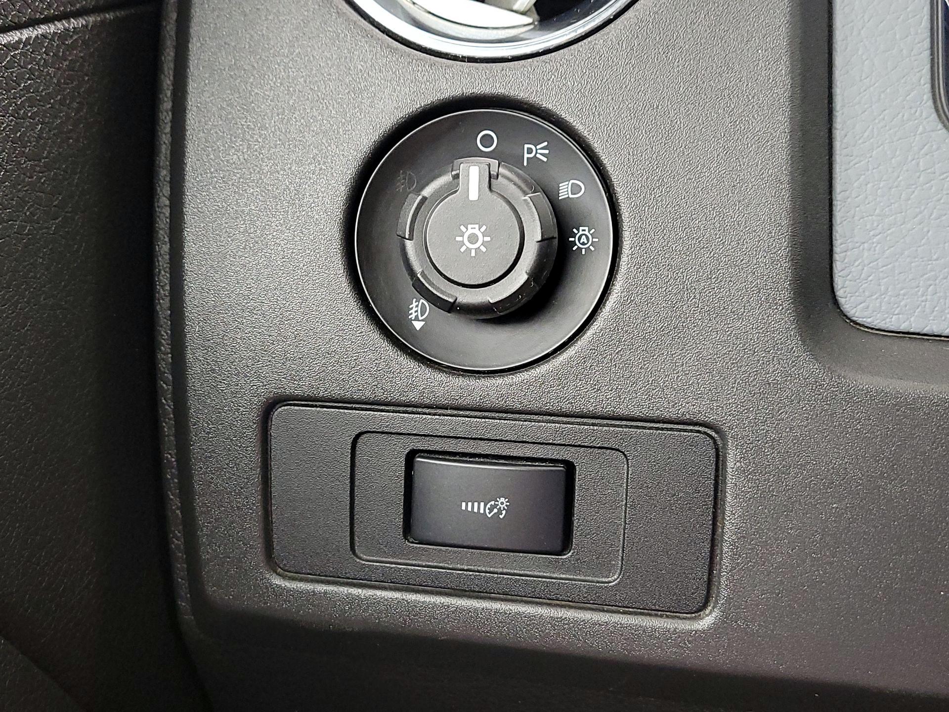 Thumbnail: 2014 Ford F-150 - 13