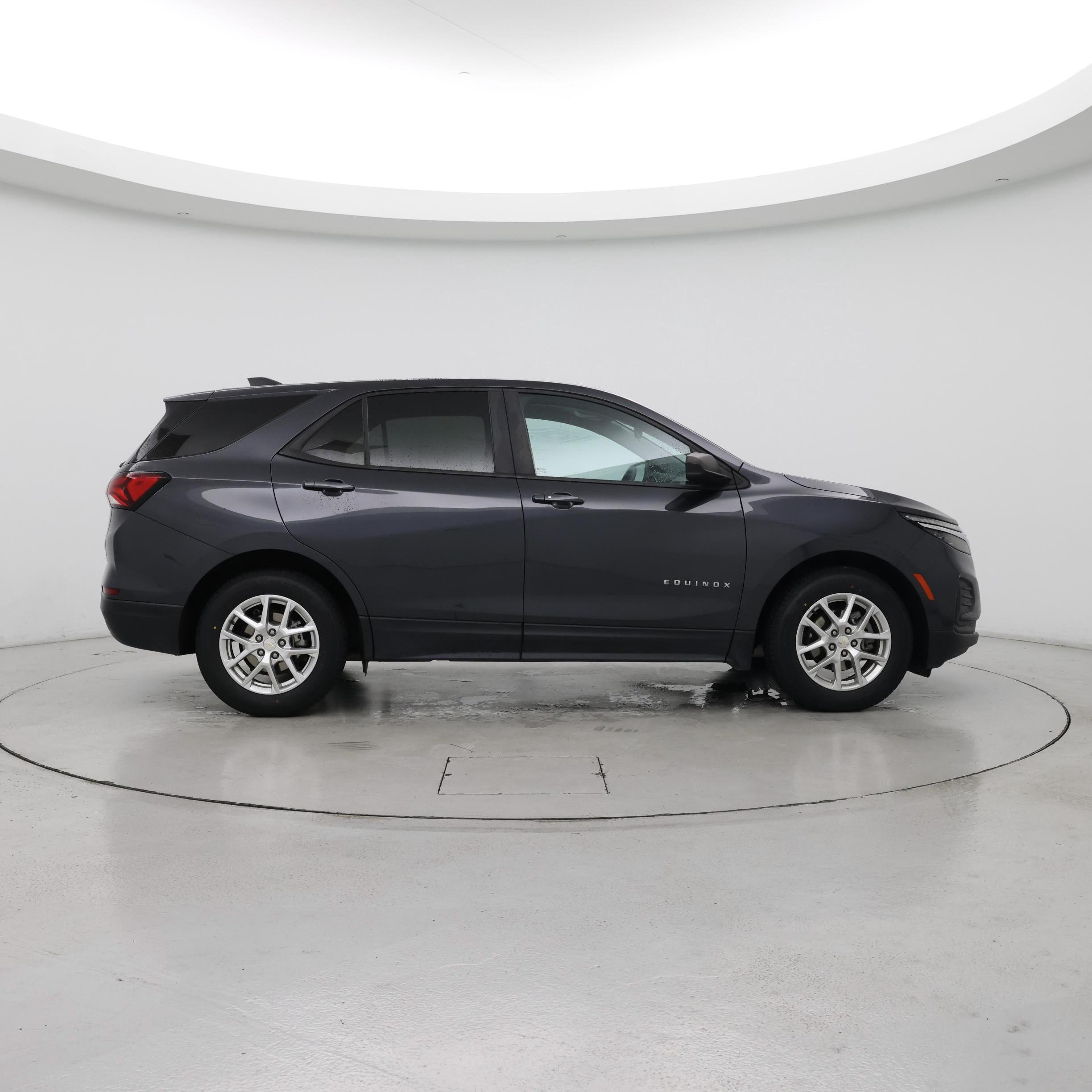 Thumbnail: 2022 Chevrolet Equinox - 7