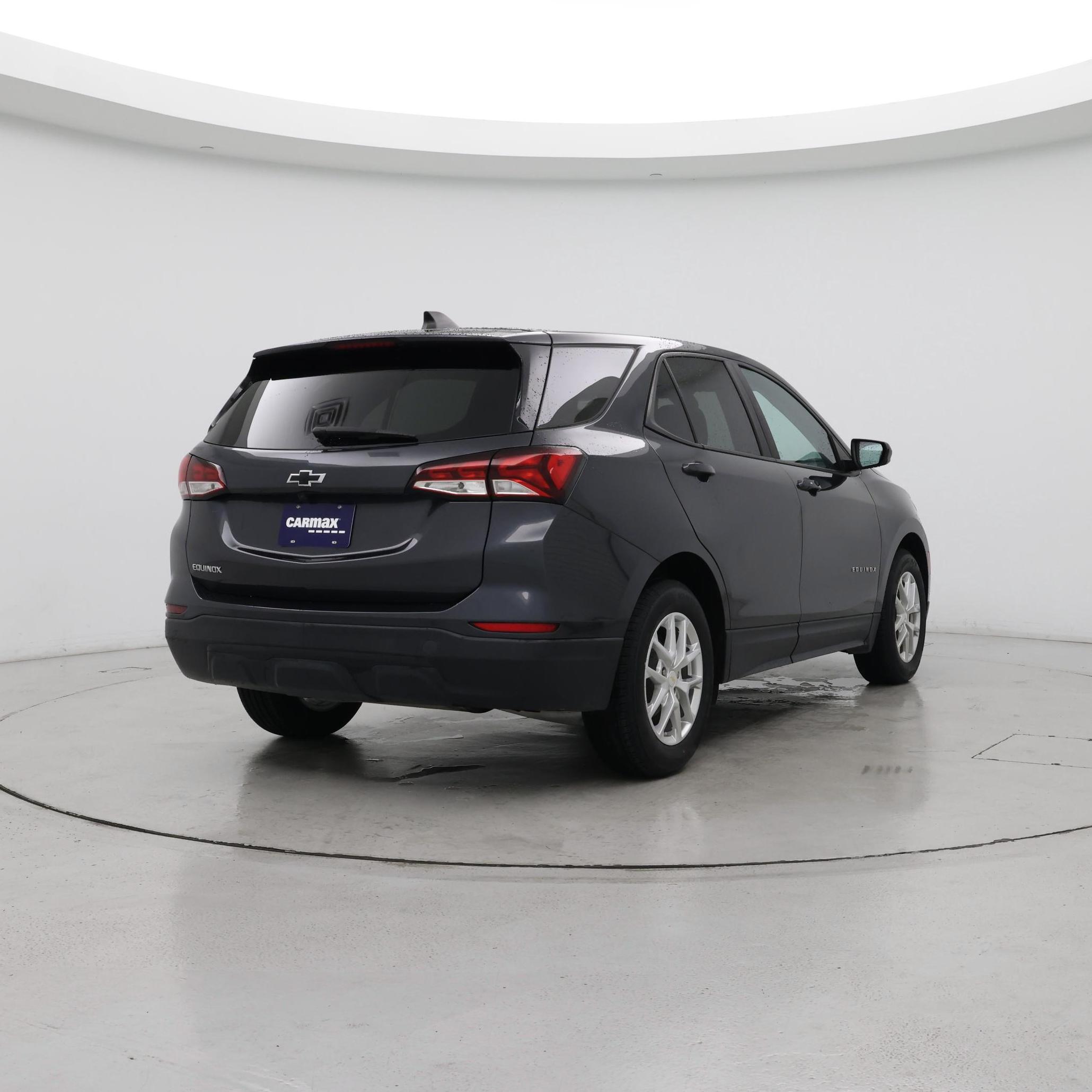 Thumbnail: 2022 Chevrolet Equinox - 8
