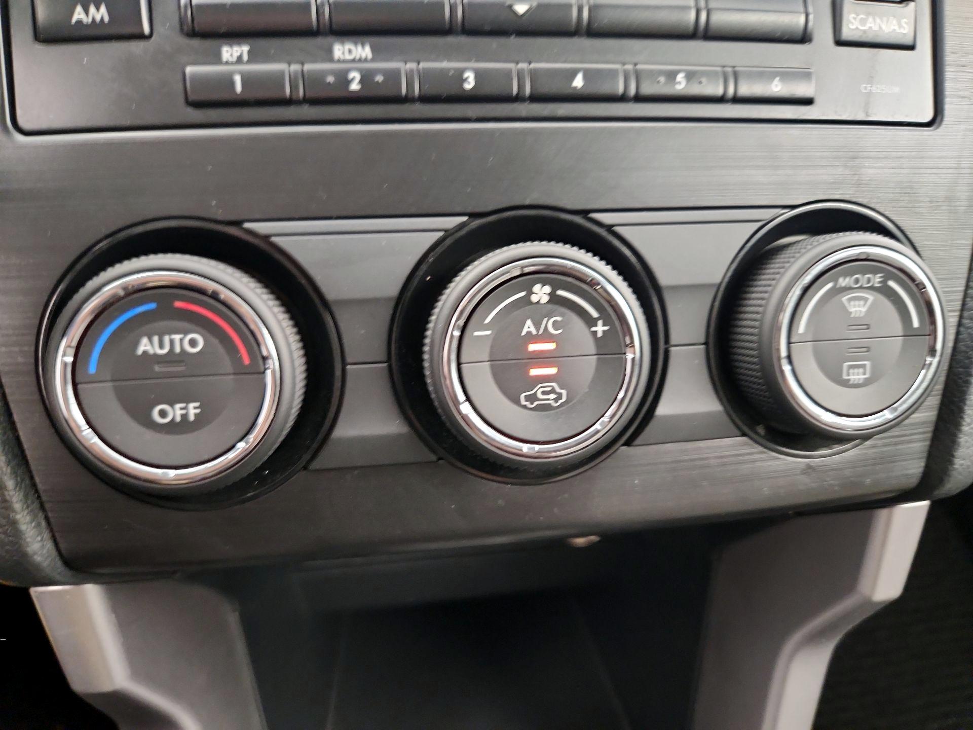 Thumbnail: 2015 Subaru Forester - 16