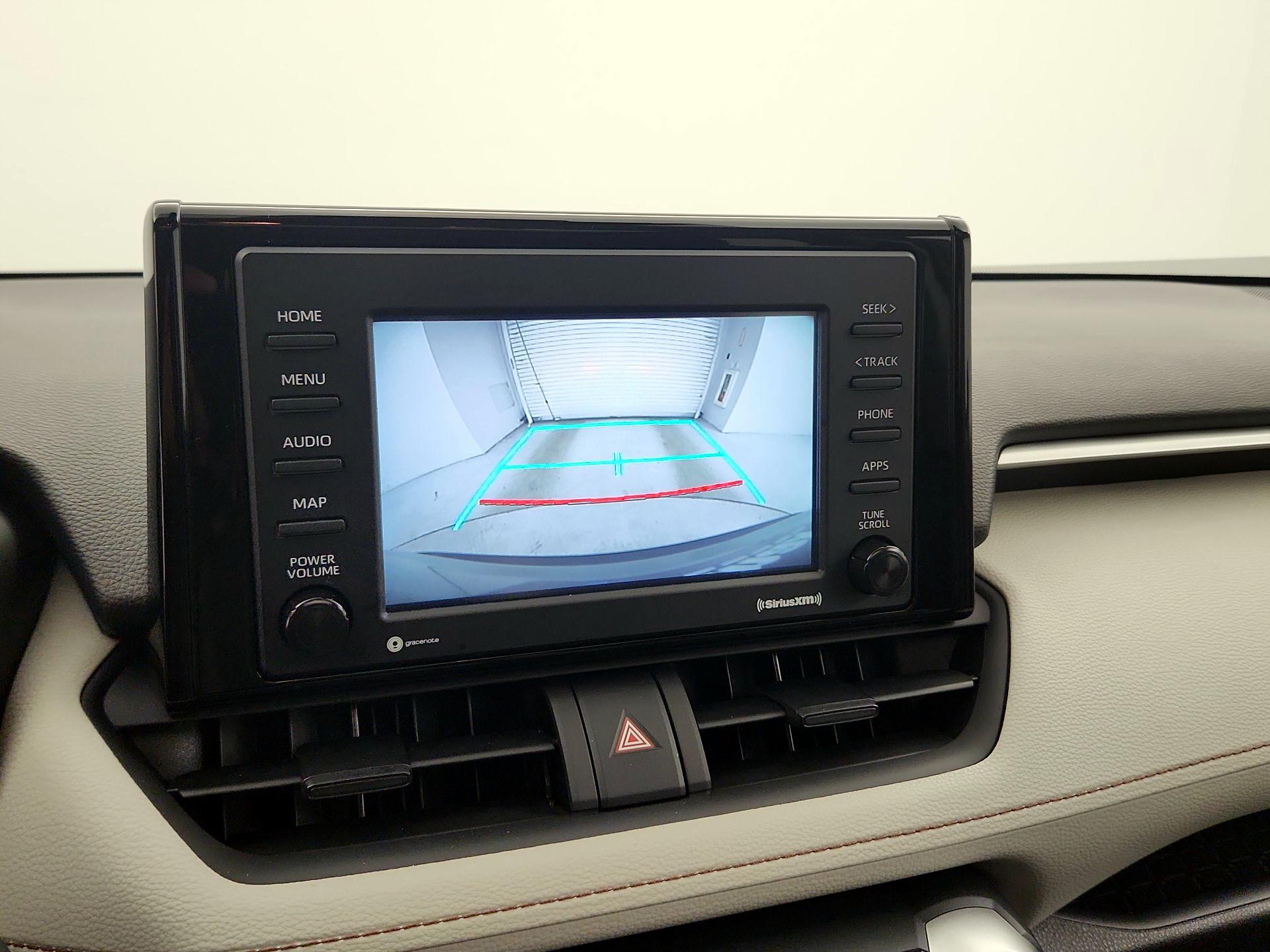 Thumbnail: 2021 Toyota RAV4 - 14