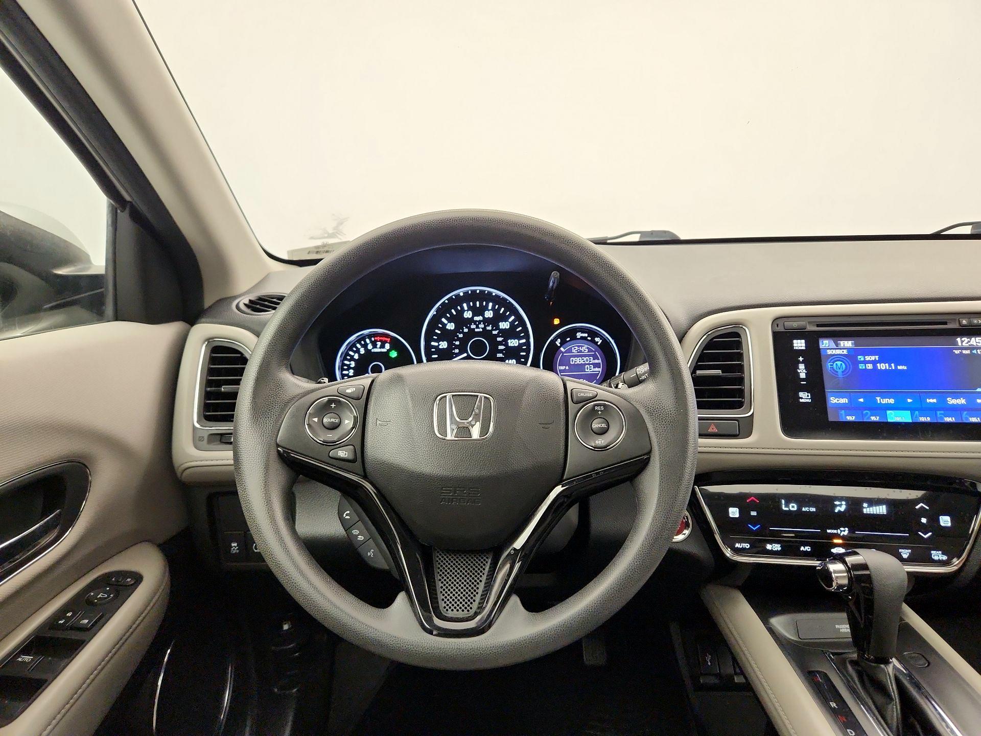 Thumbnail: 2016 Honda HR-V - 10