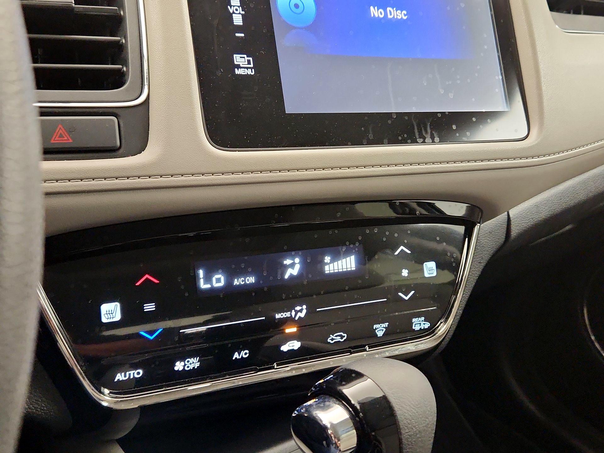 Thumbnail: 2016 Honda HR-V - 16