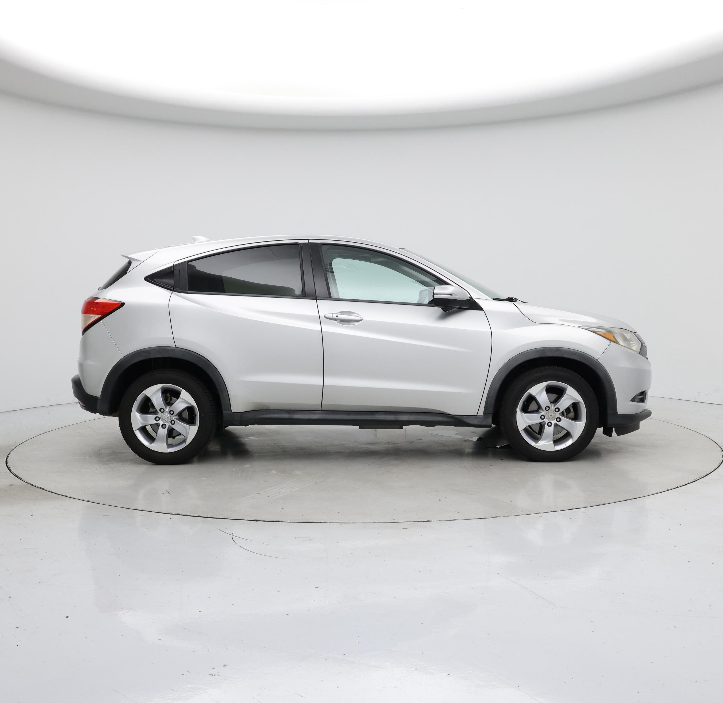 Thumbnail: 2016 Honda HR-V - 7
