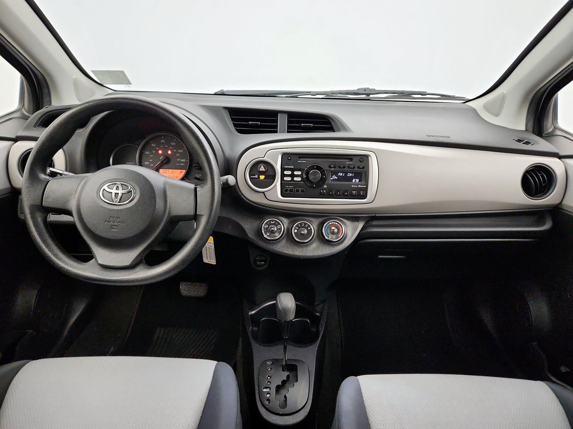 Thumbnail: 2014 Toyota Yaris - 9
