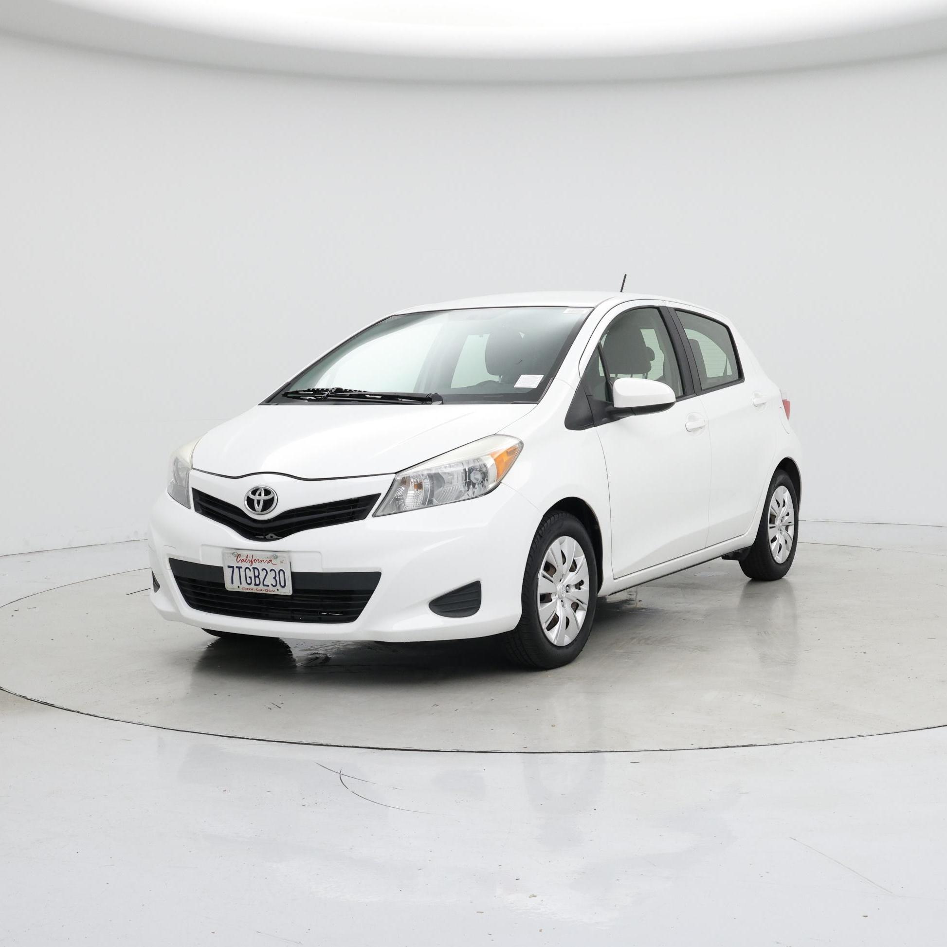 Thumbnail: 2014 Toyota Yaris - 4