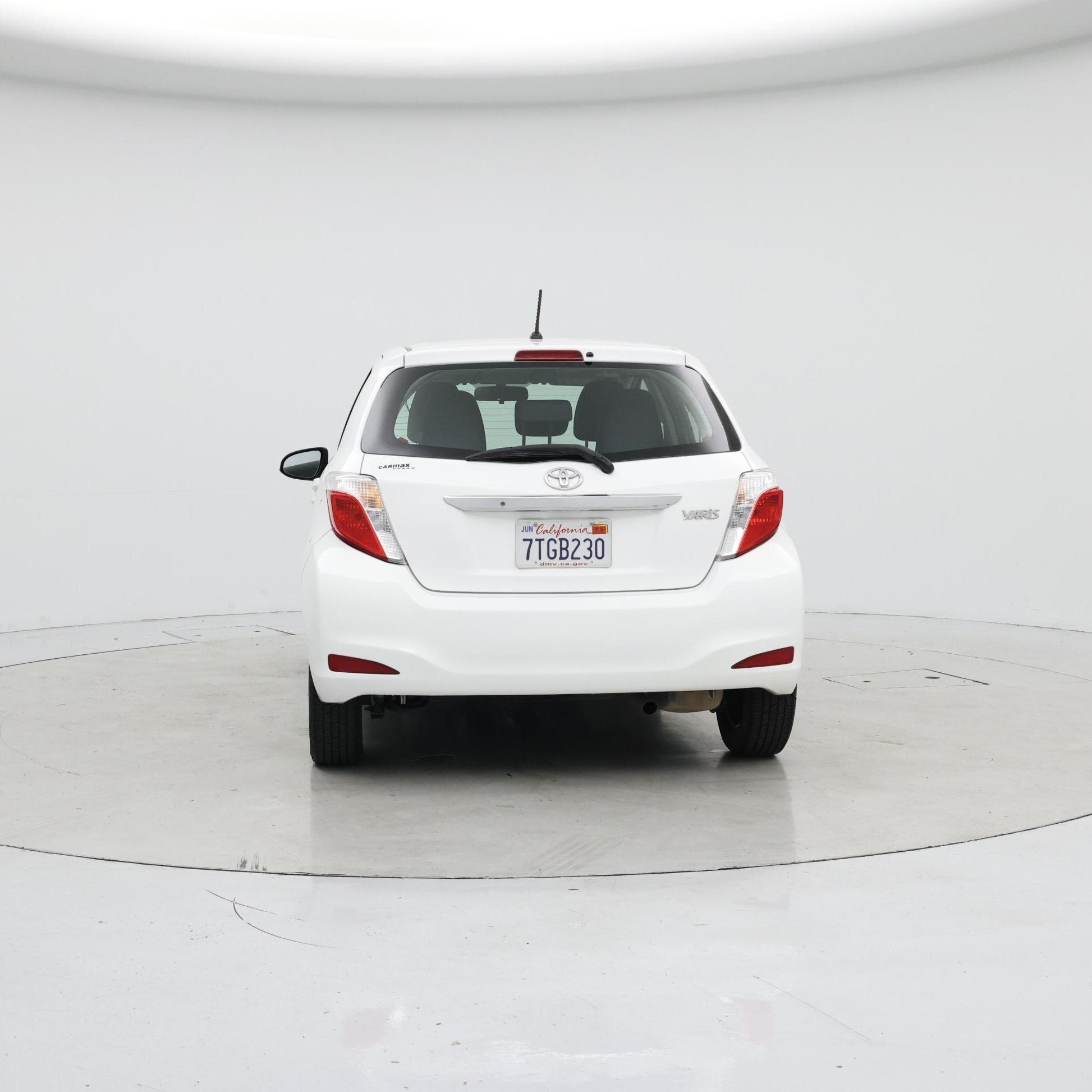 Thumbnail: 2014 Toyota Yaris - 6