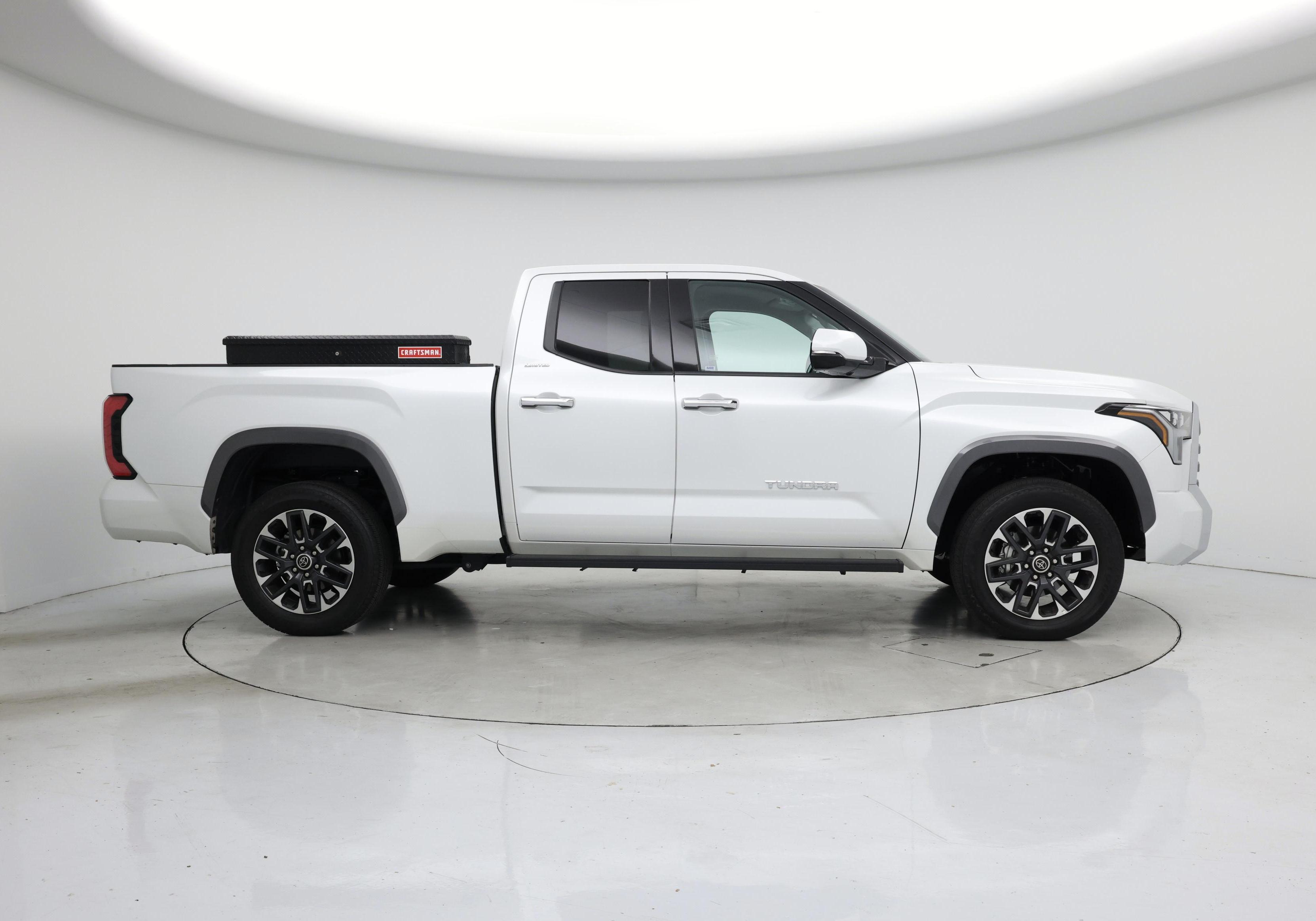 Thumbnail: 2023 Toyota Tundra - 7