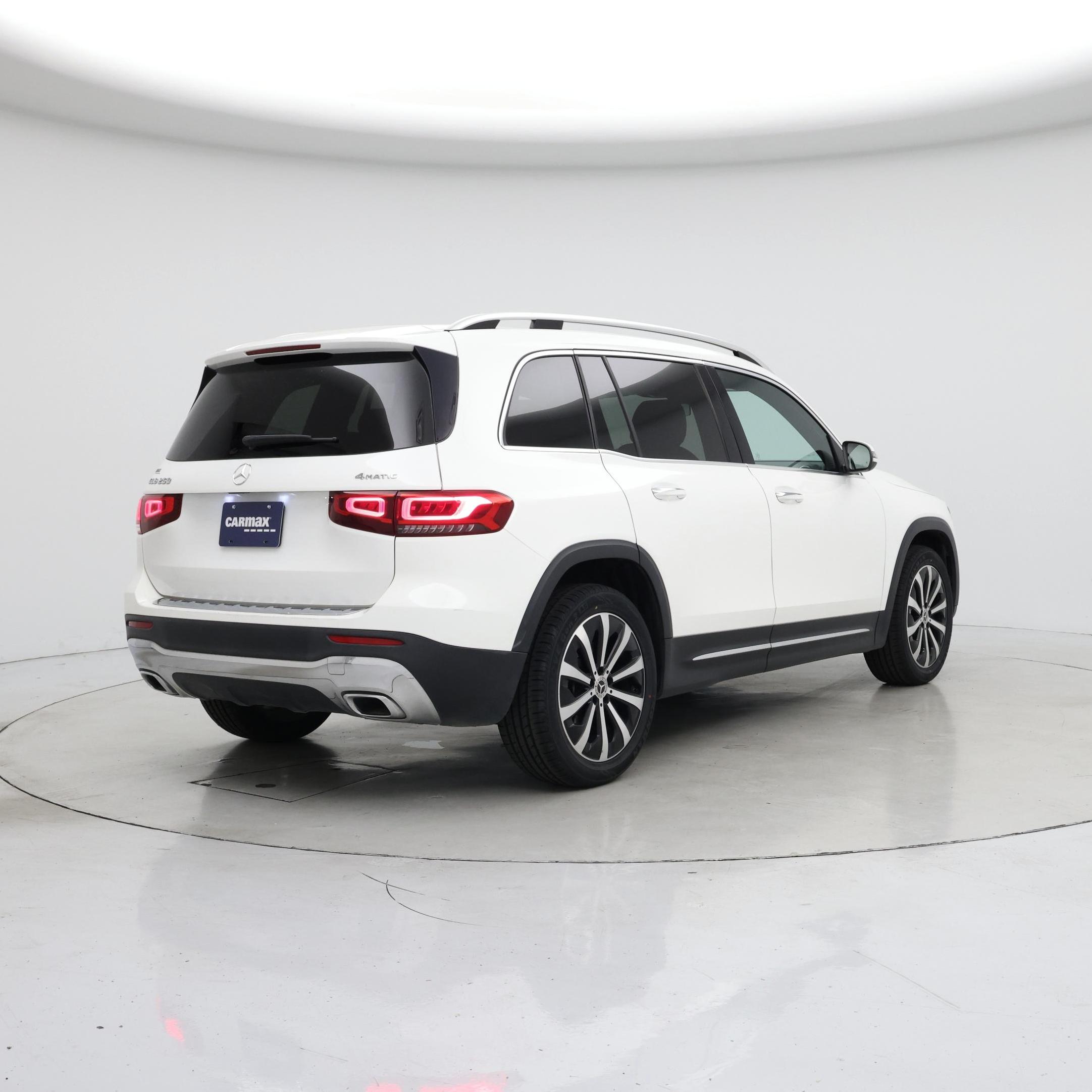 Thumbnail: 2021 Mercedes-Benz GLB - 8