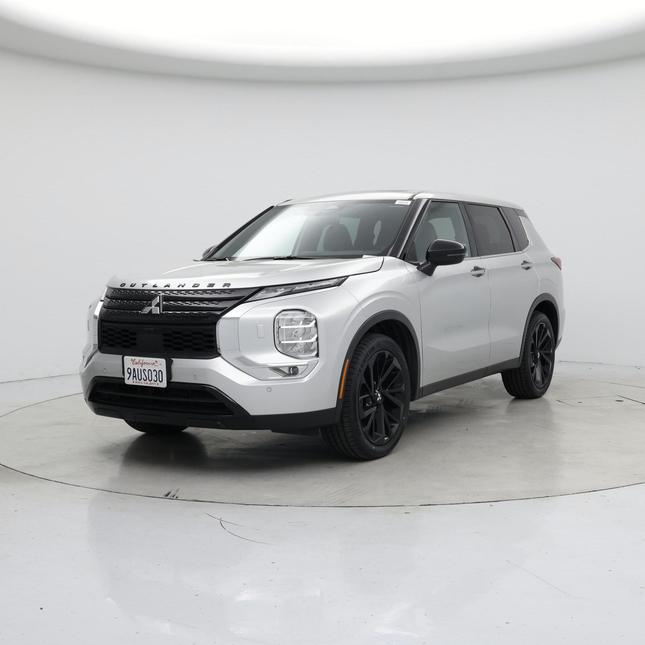 Thumbnail: 2022 Mitsubishi Outlander - 4