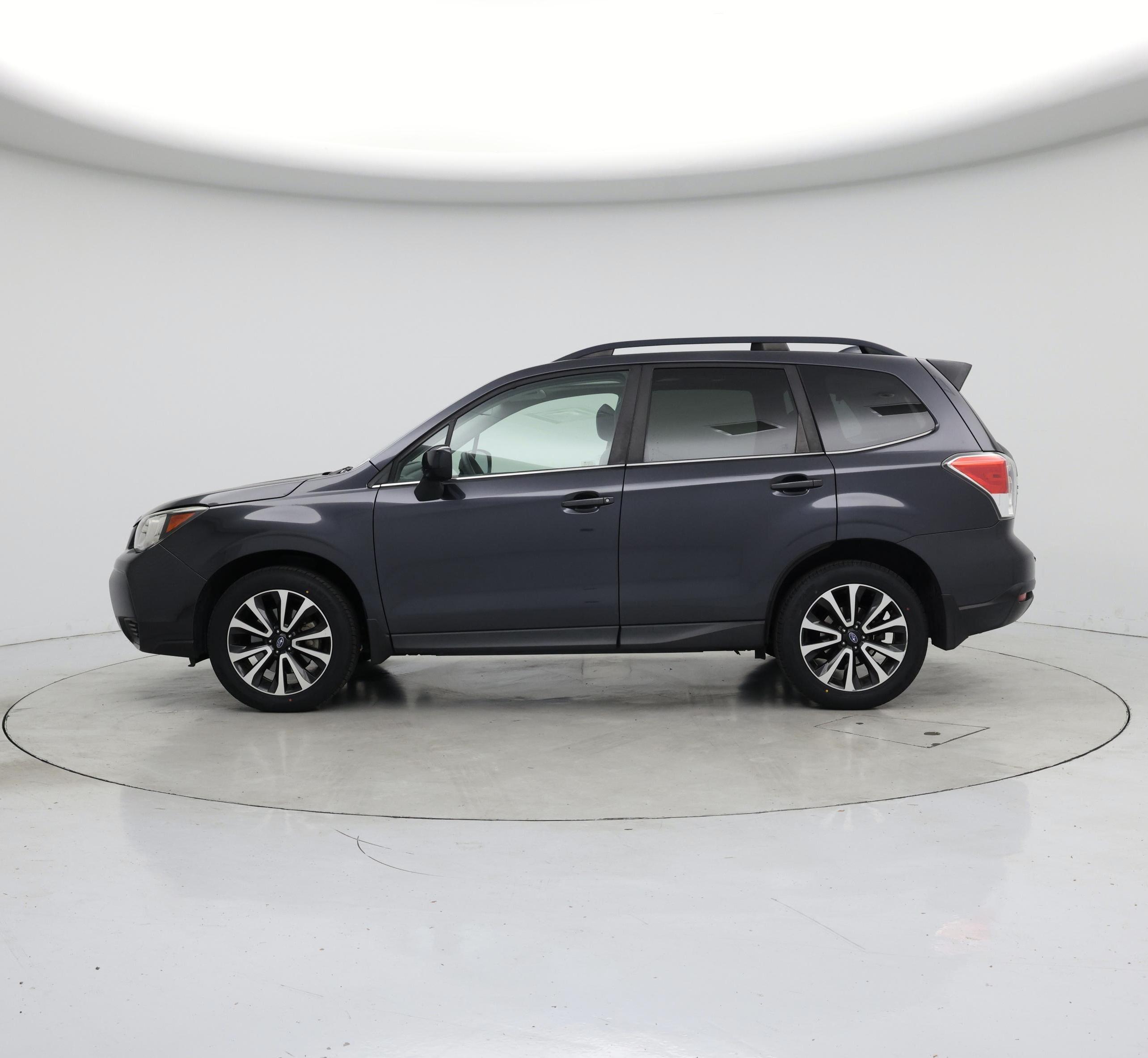 Thumbnail: 2018 Subaru Forester - 3