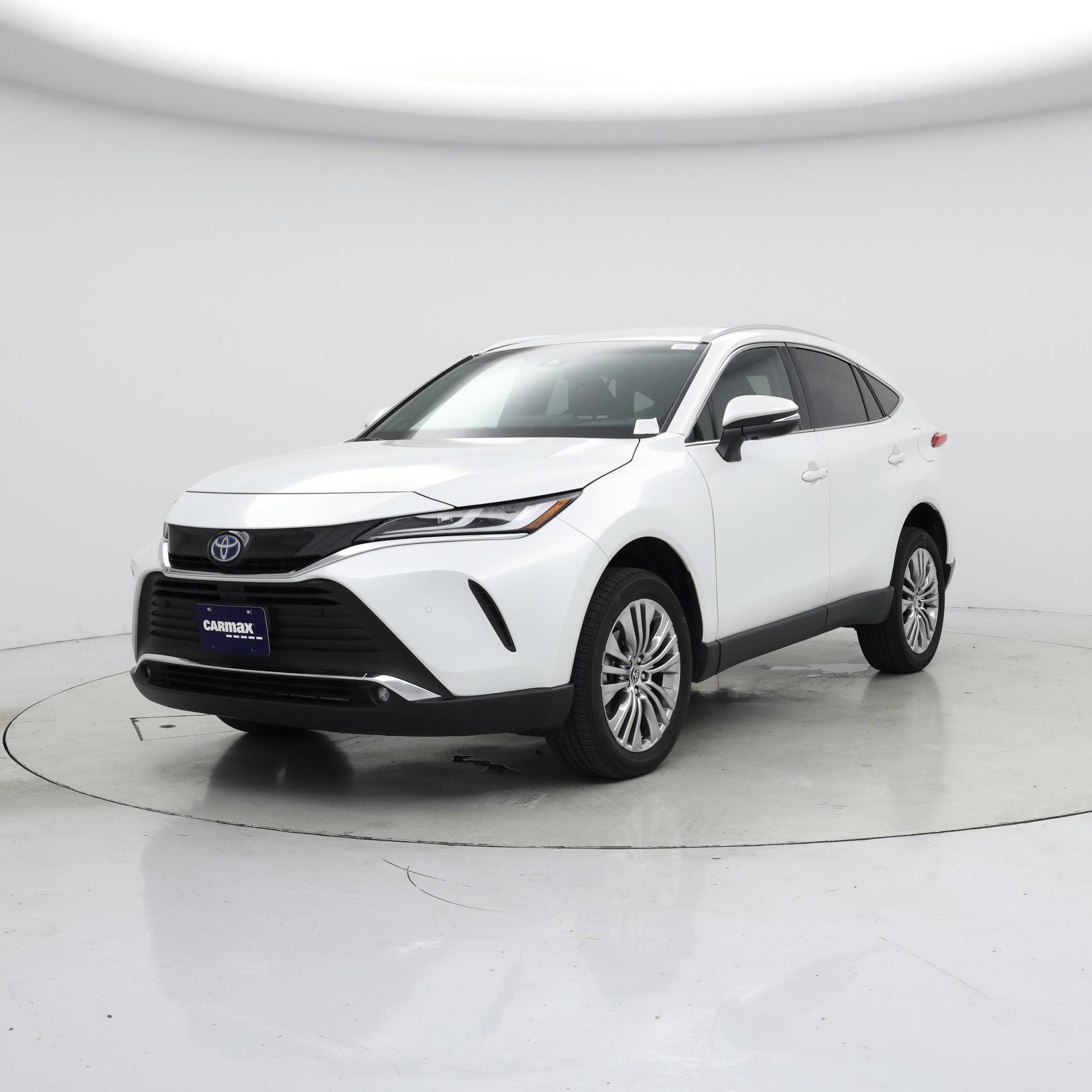 Thumbnail: 2023 Toyota Venza - 4
