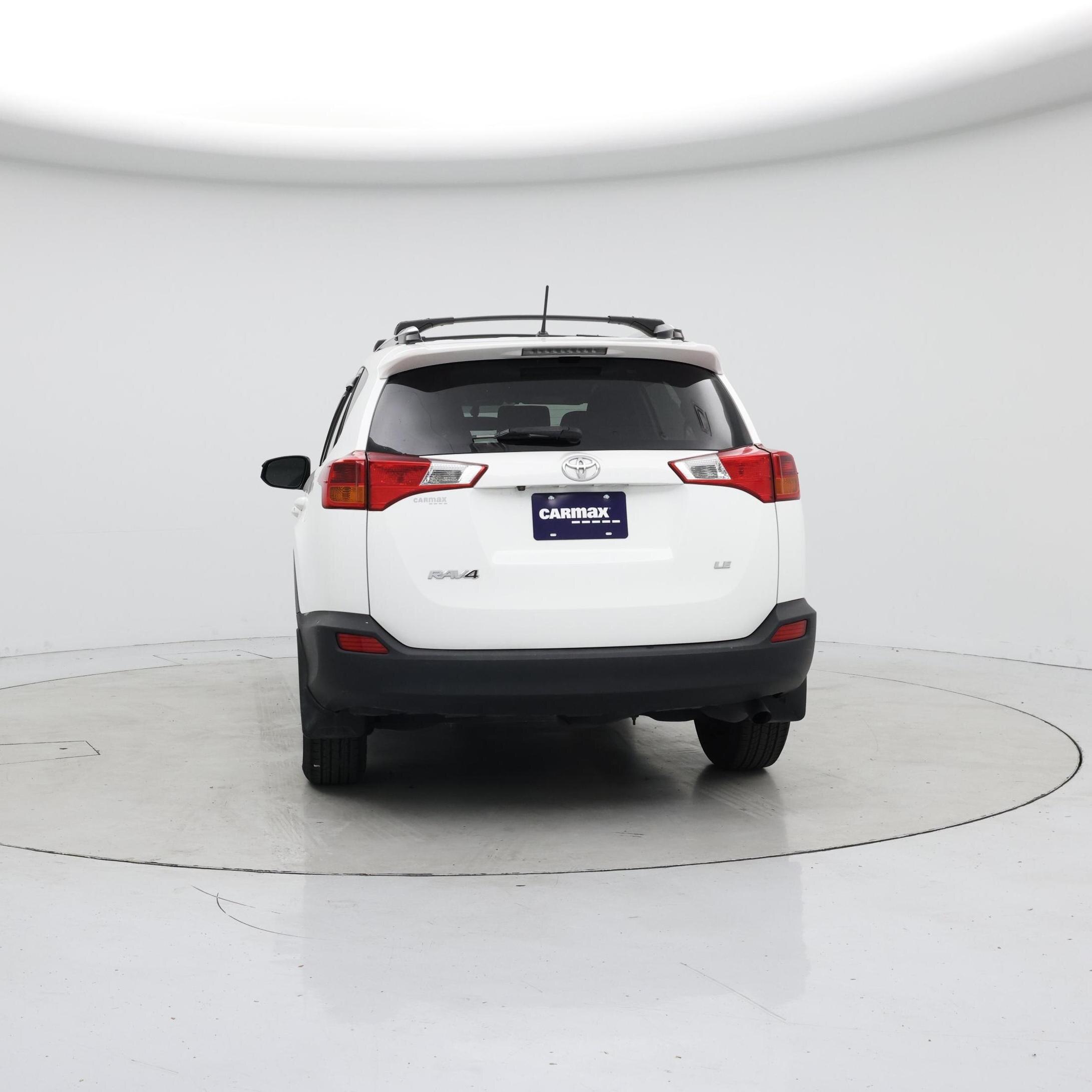 Thumbnail: 2015 Toyota RAV4 - 6