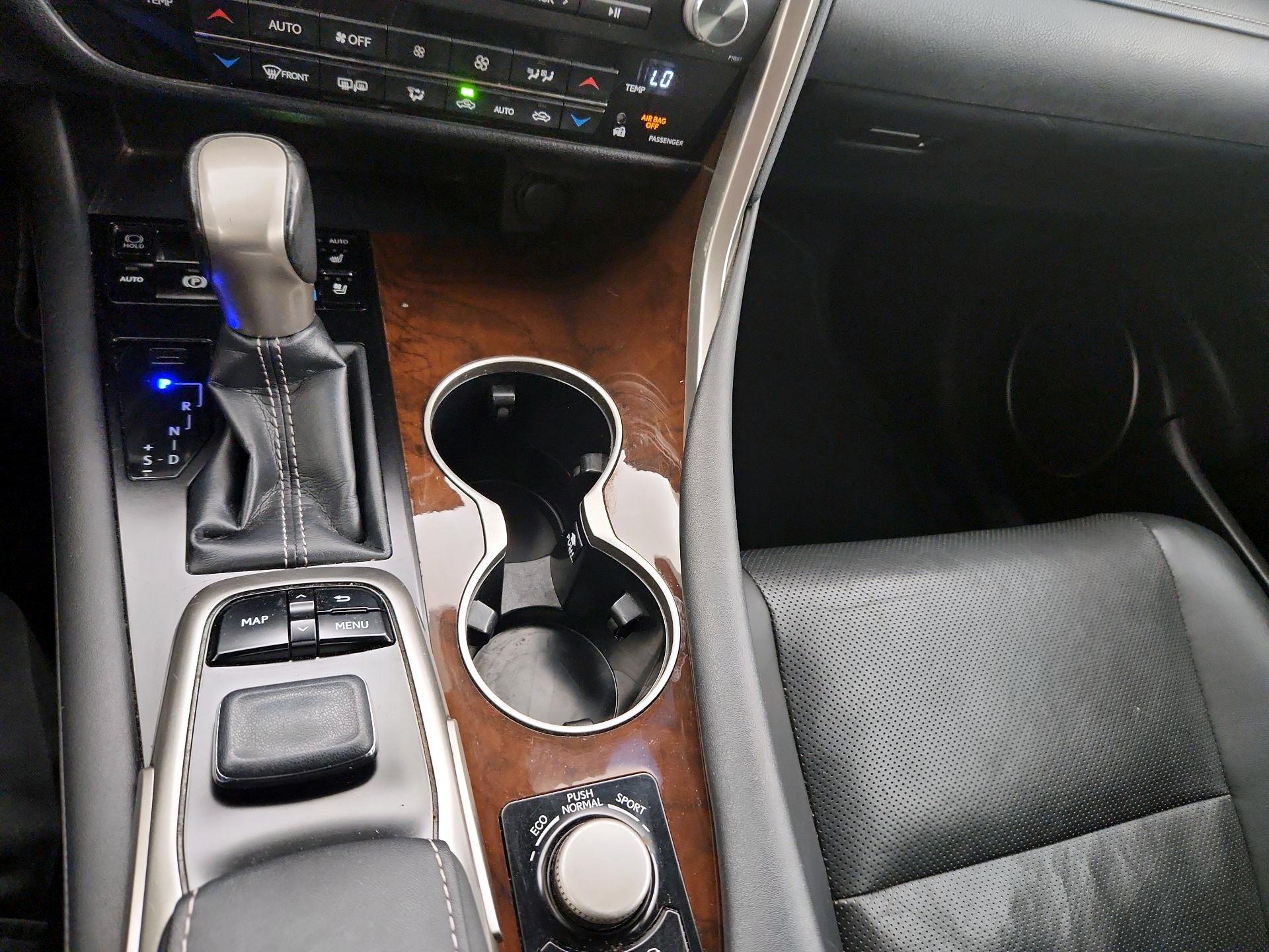 Thumbnail: 2017 Lexus RX - 18