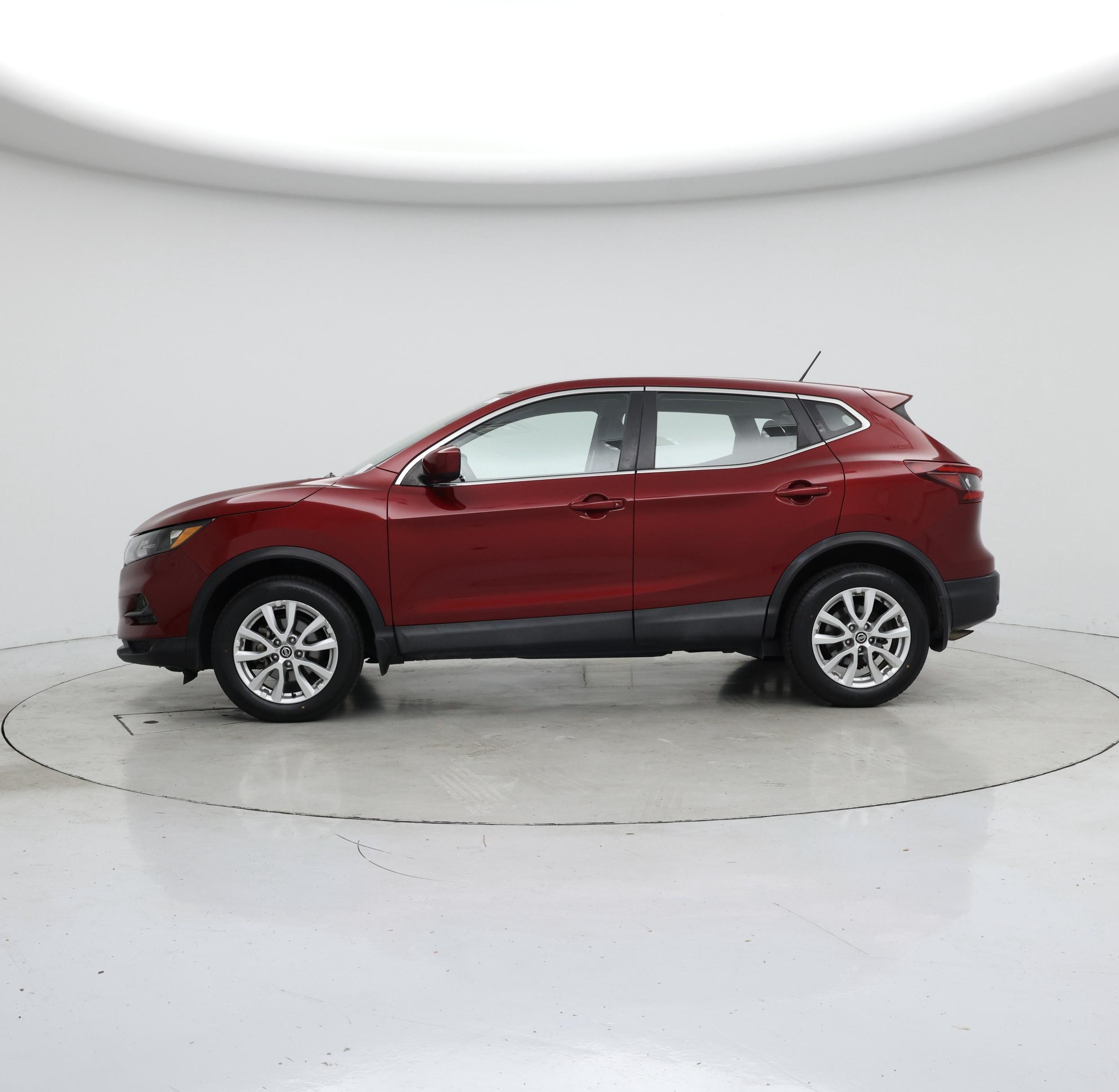 Thumbnail: 2020 Nissan Rogue Sport - 3