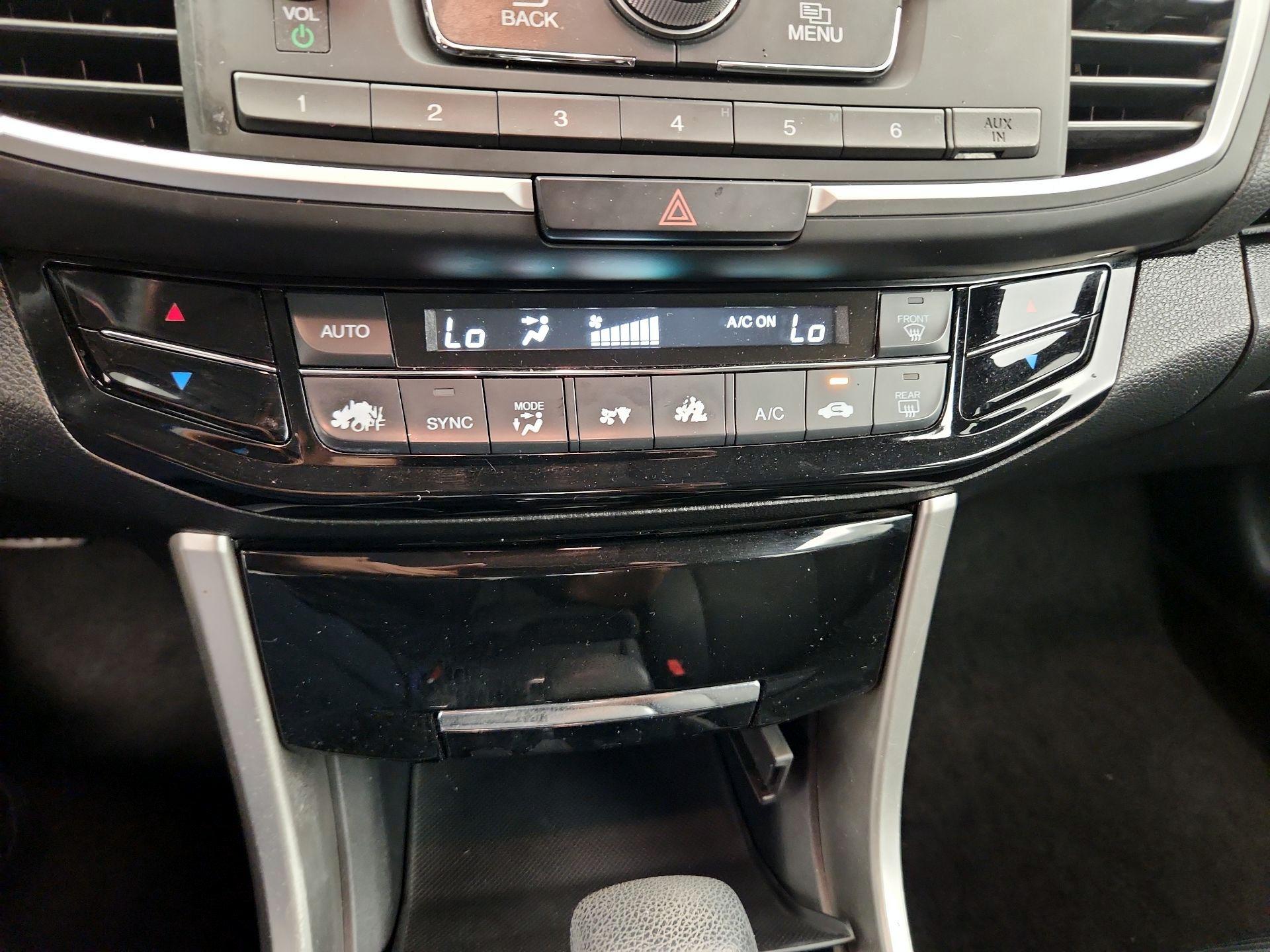 Thumbnail: 2017 Honda Accord - 16