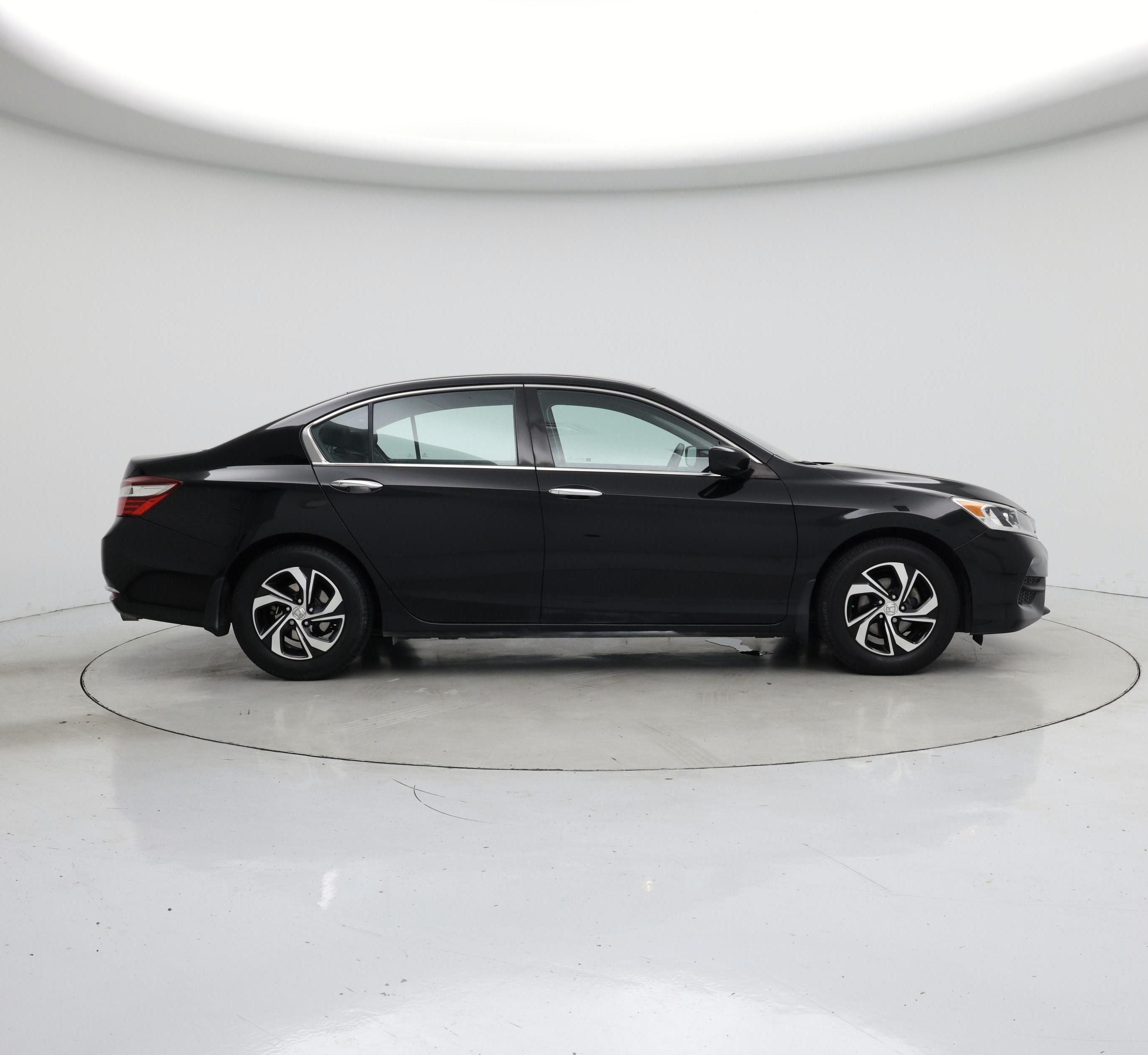 Thumbnail: 2017 Honda Accord - 7