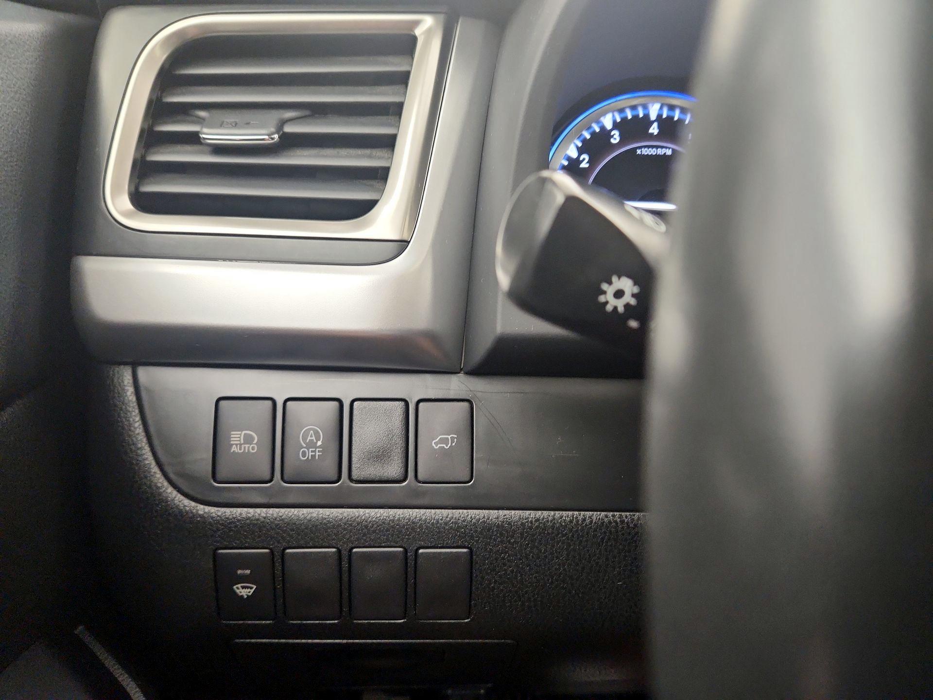 Thumbnail: 2019 Toyota Highlander - 13