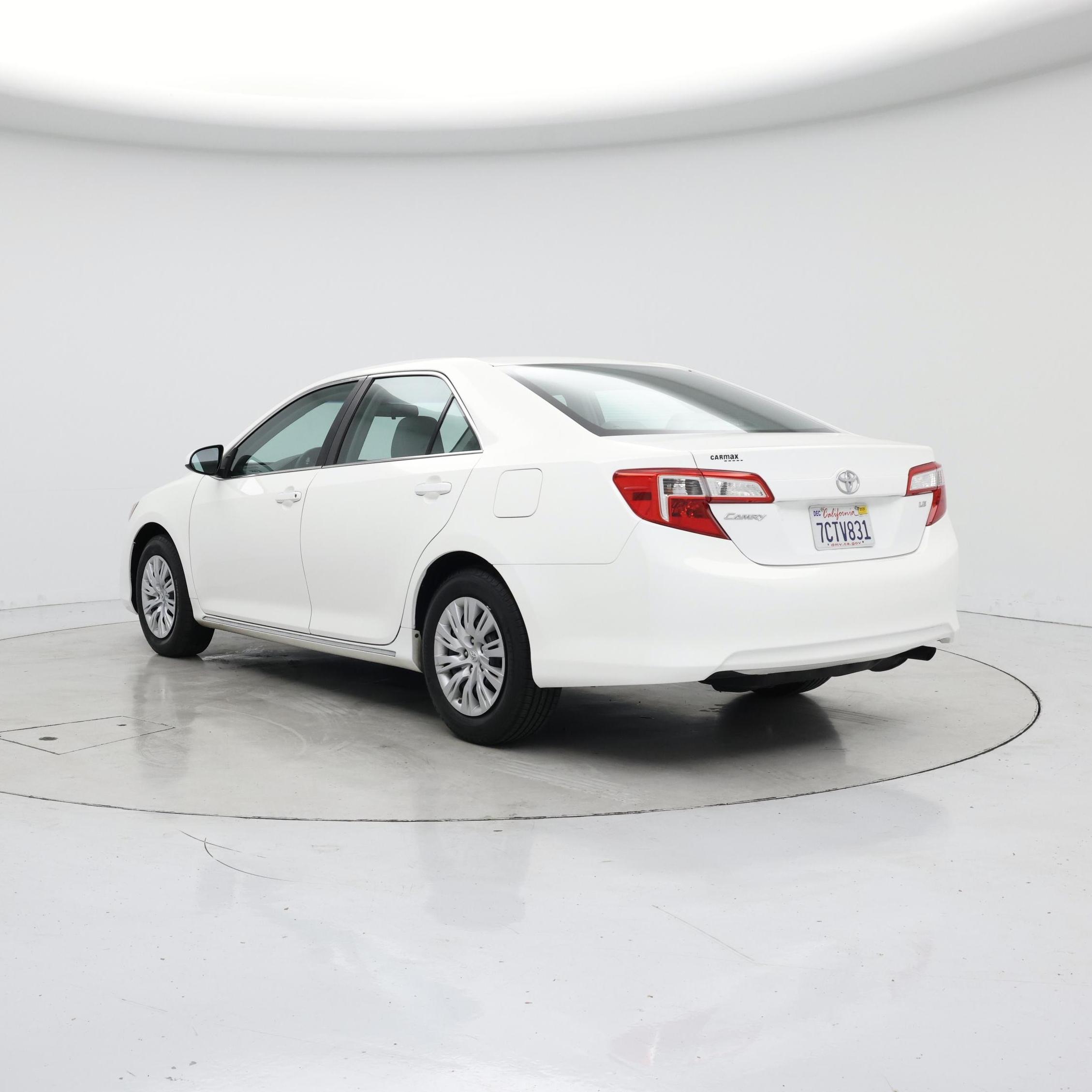 Thumbnail: 2014 Toyota Camry - 2