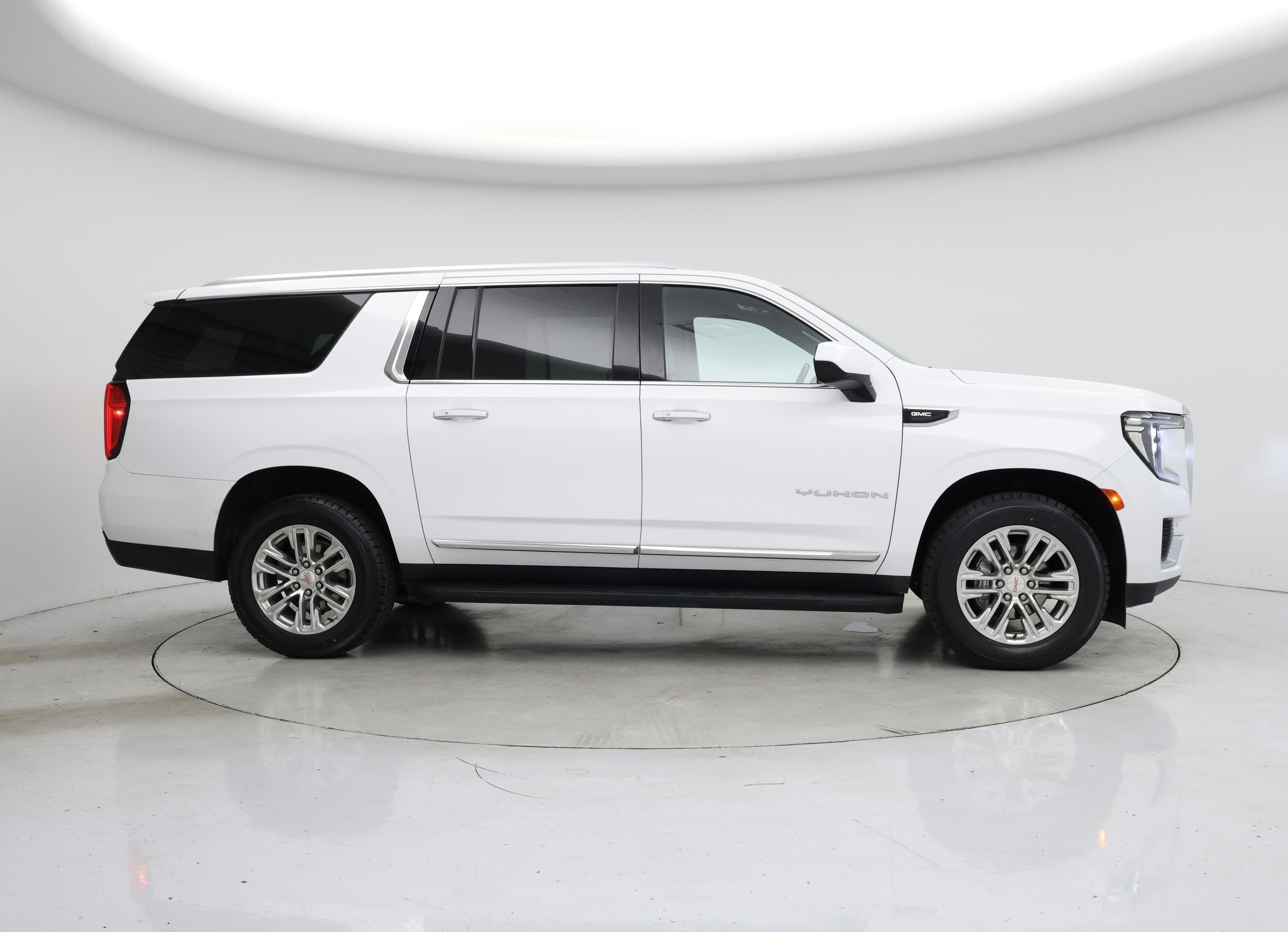 Thumbnail: 2023 GMC Yukon XL - 7