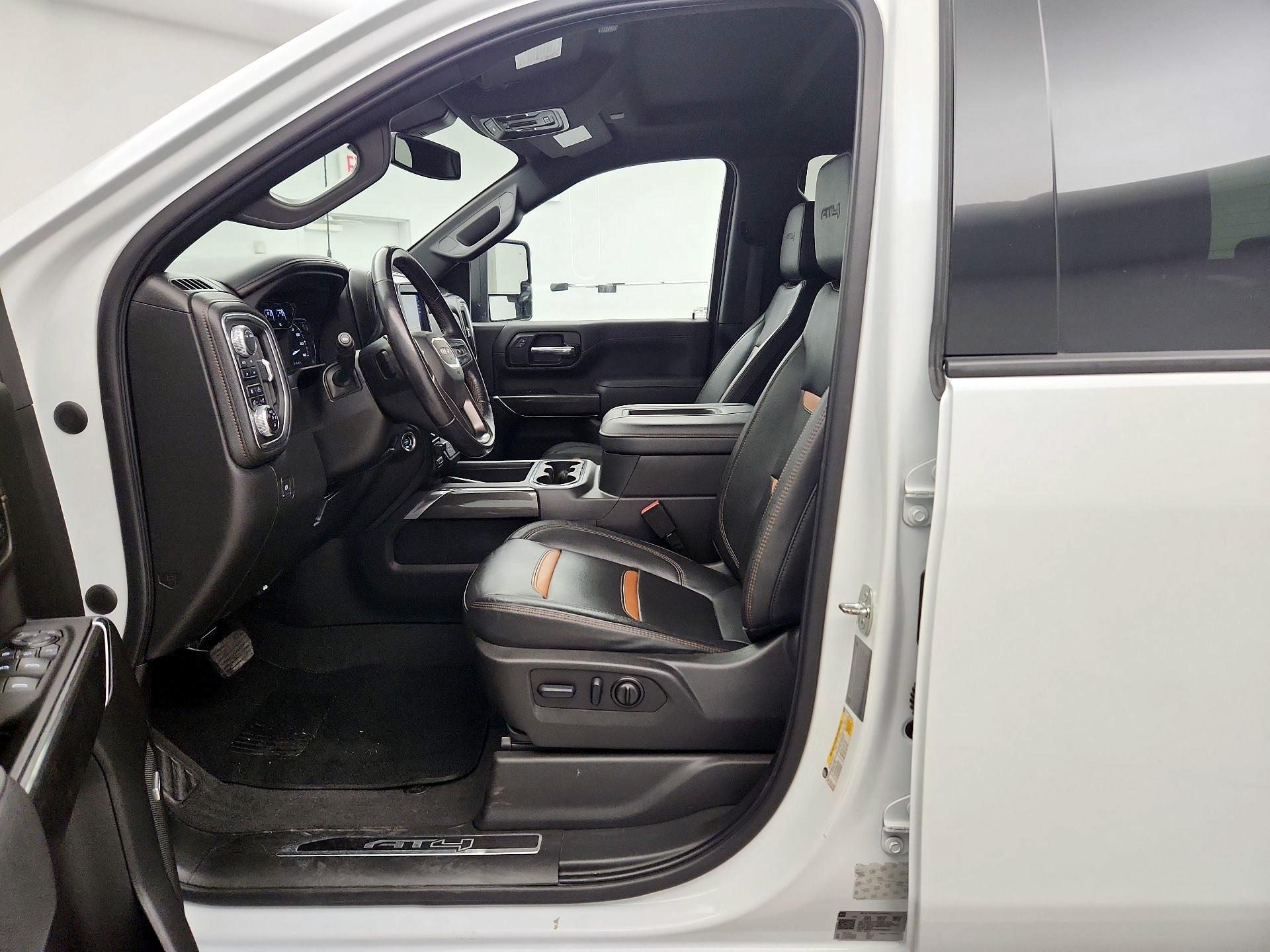 Thumbnail: 2022 GMC Sierra 2500 - 11