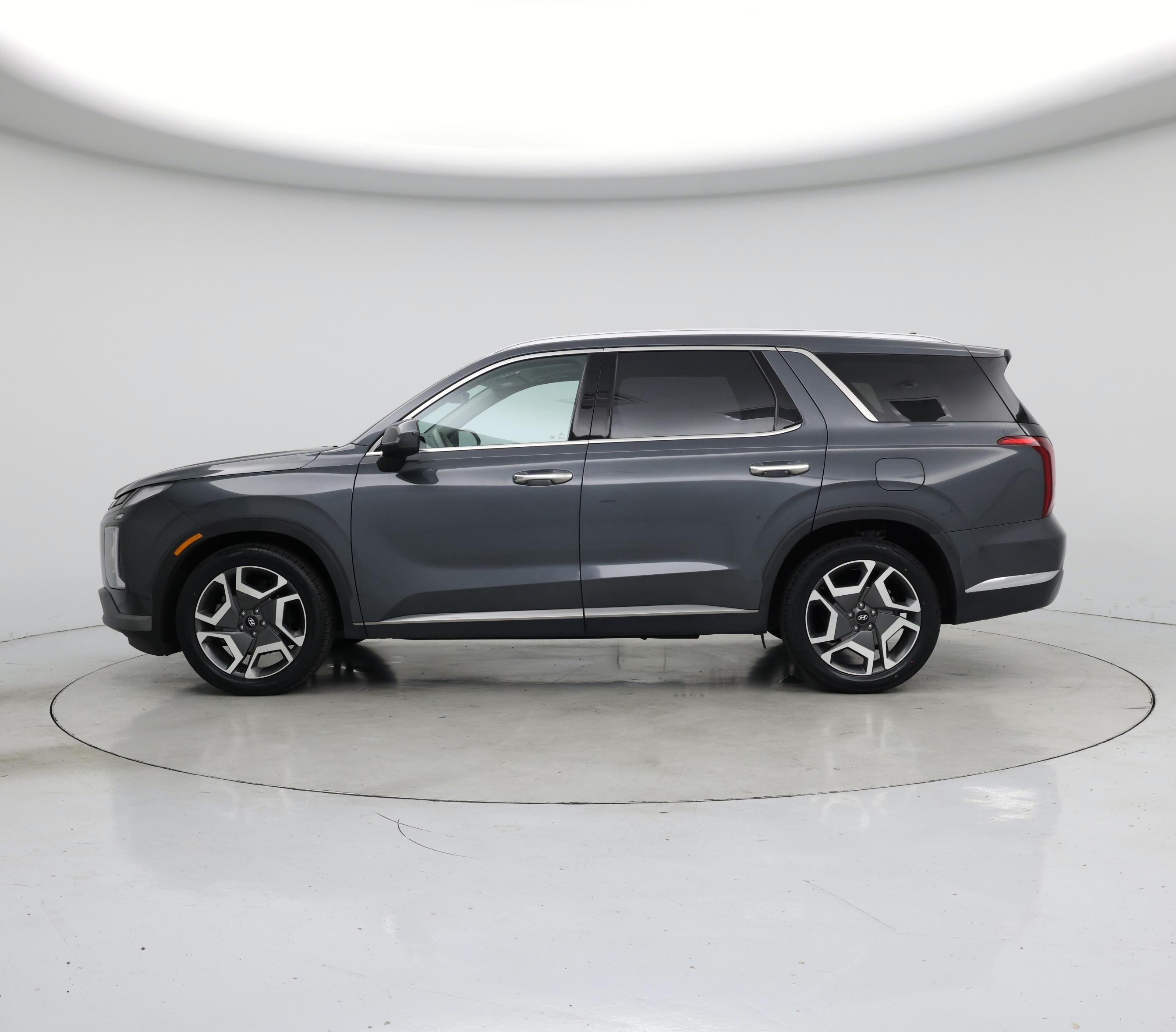 Thumbnail: 2023 Hyundai Palisade - 3