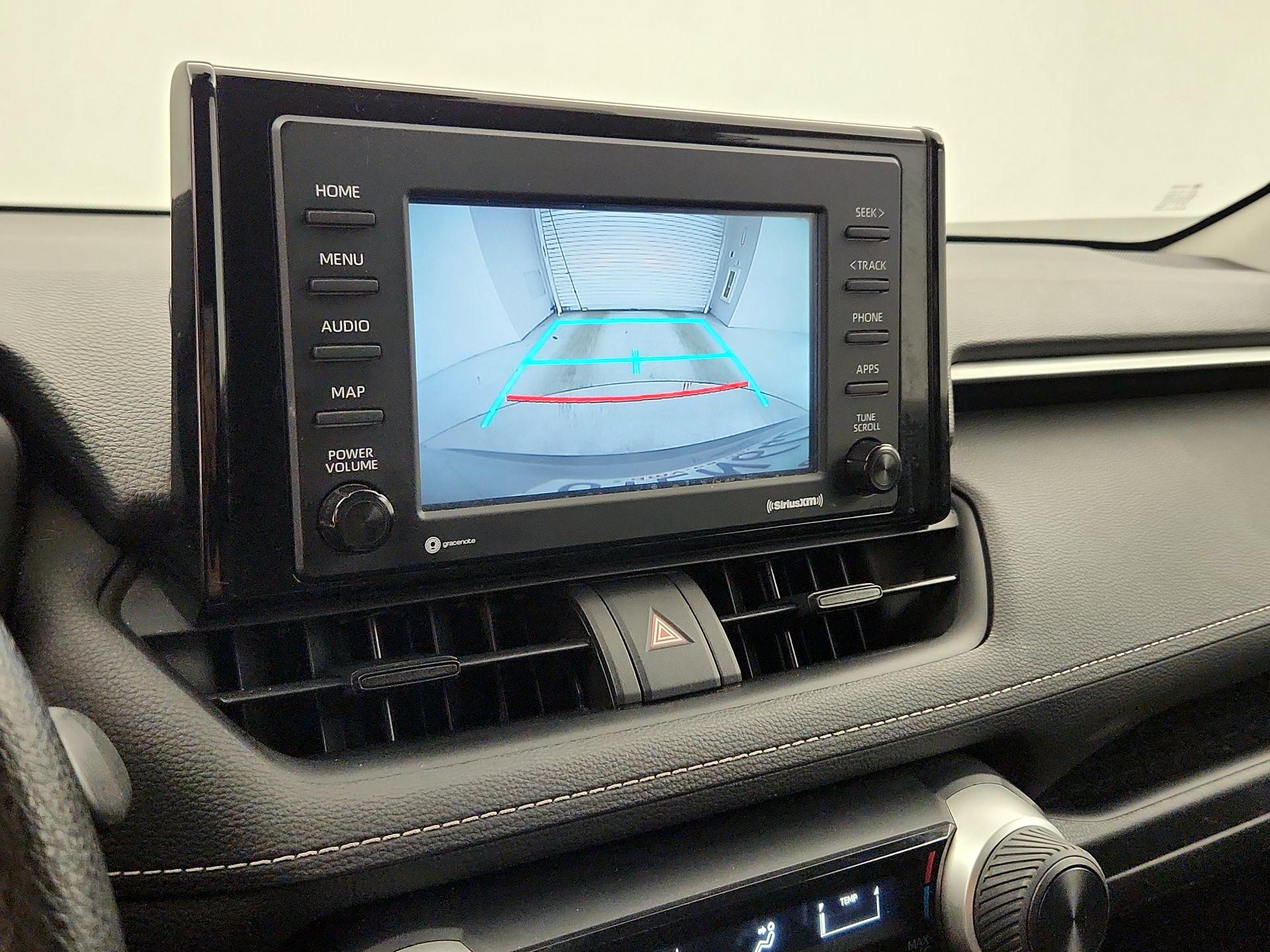 Thumbnail: 2020 Toyota RAV4 - 14