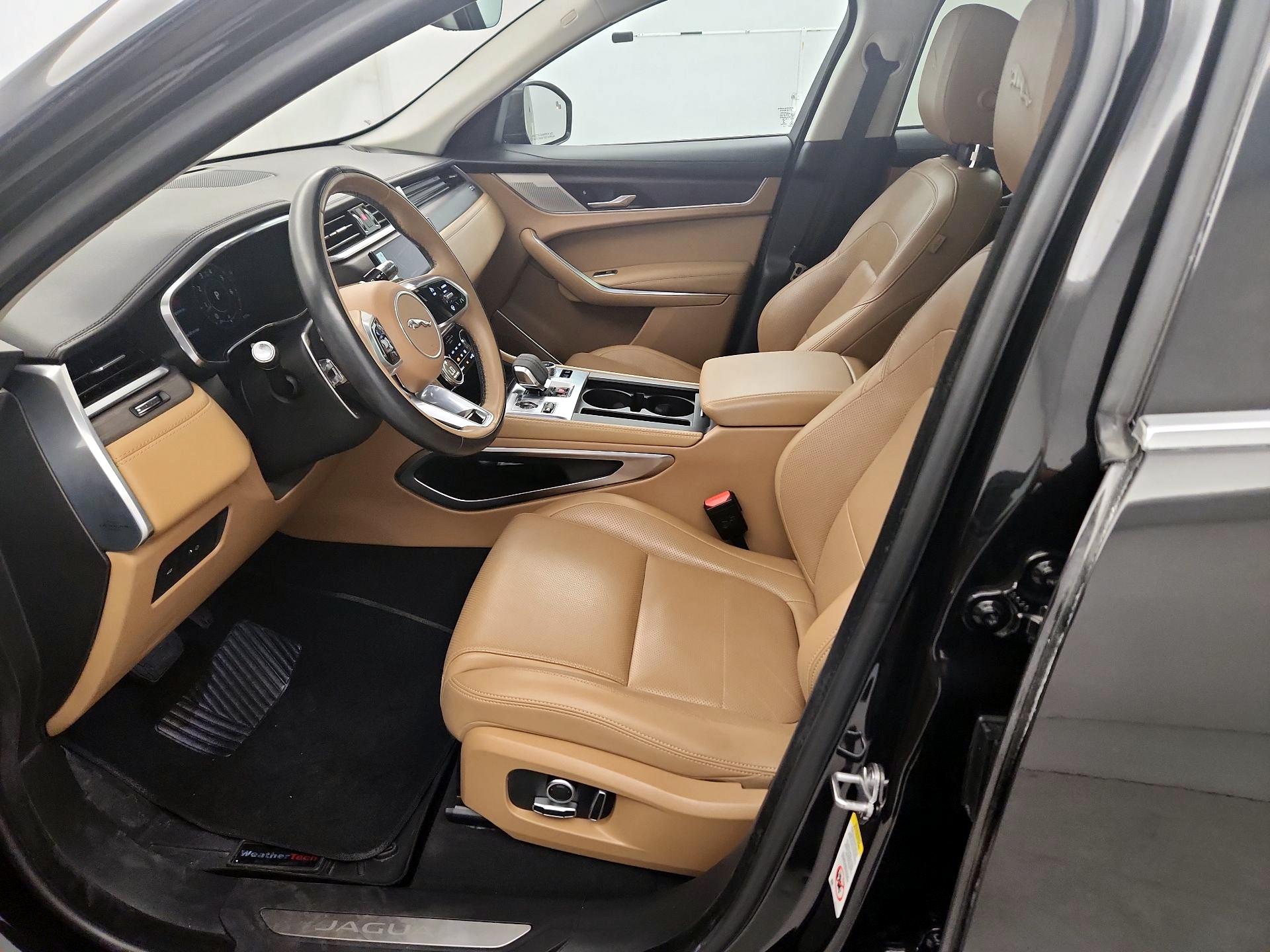 Thumbnail: 2021 Jaguar F-Pace - 11
