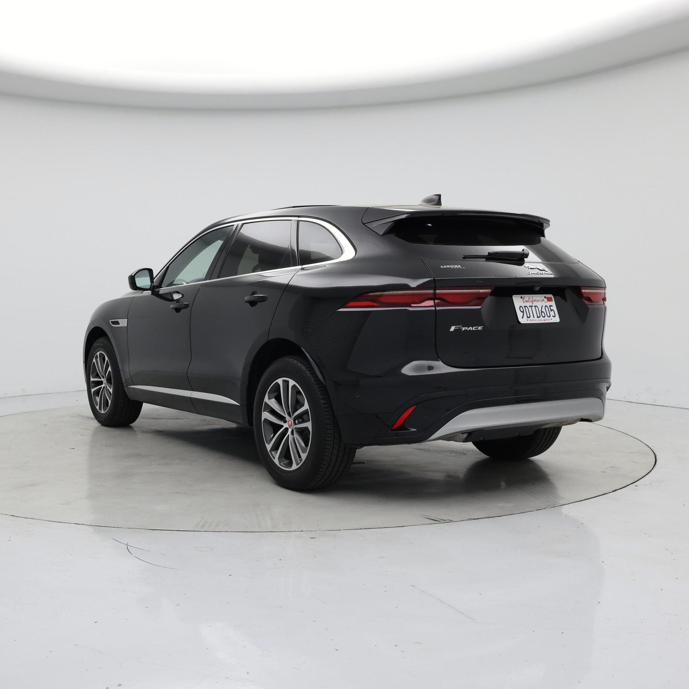 Thumbnail: 2021 Jaguar F-Pace - 2