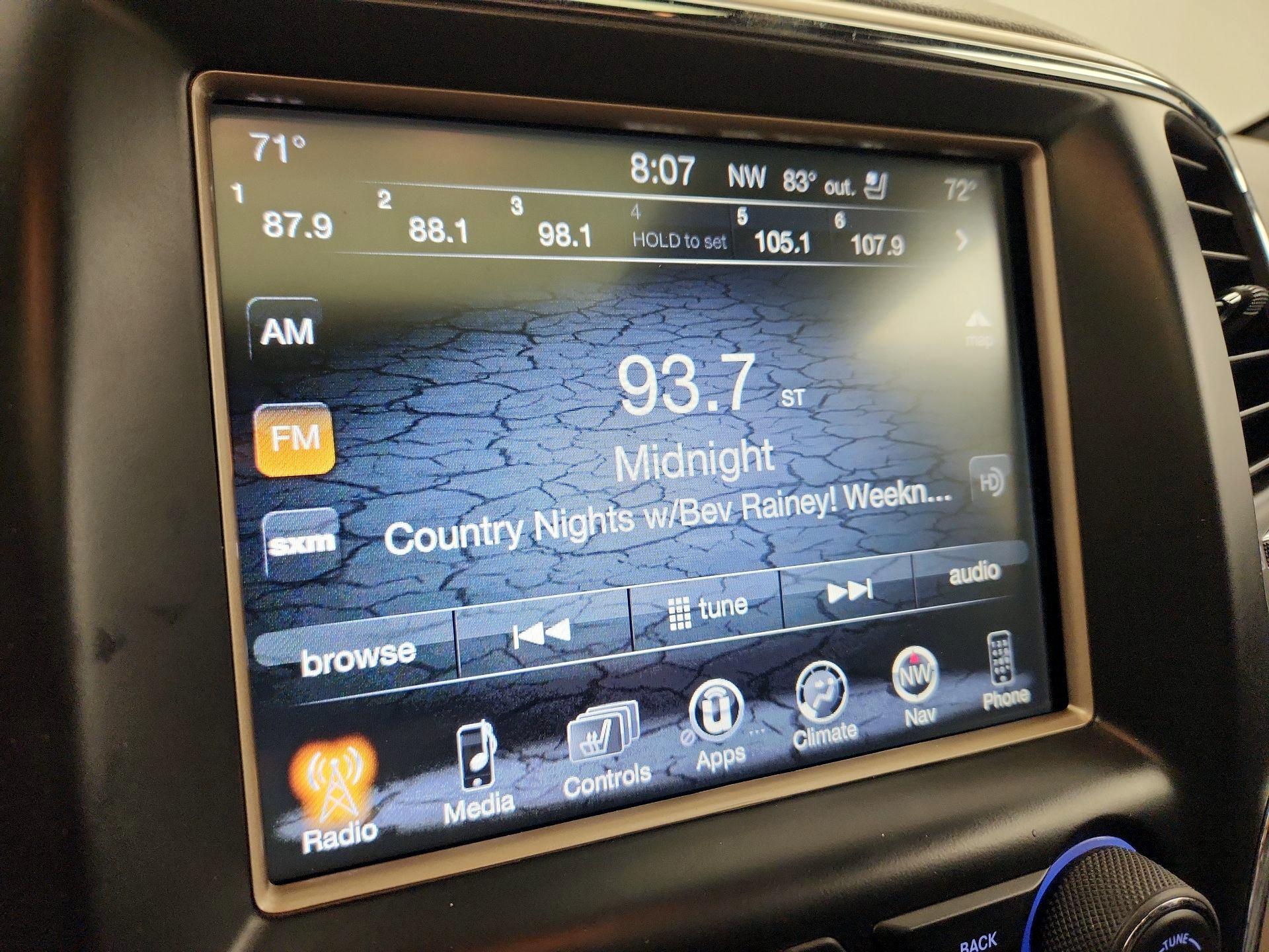 Thumbnail: 2014 Jeep Grand Cherokee - 16
