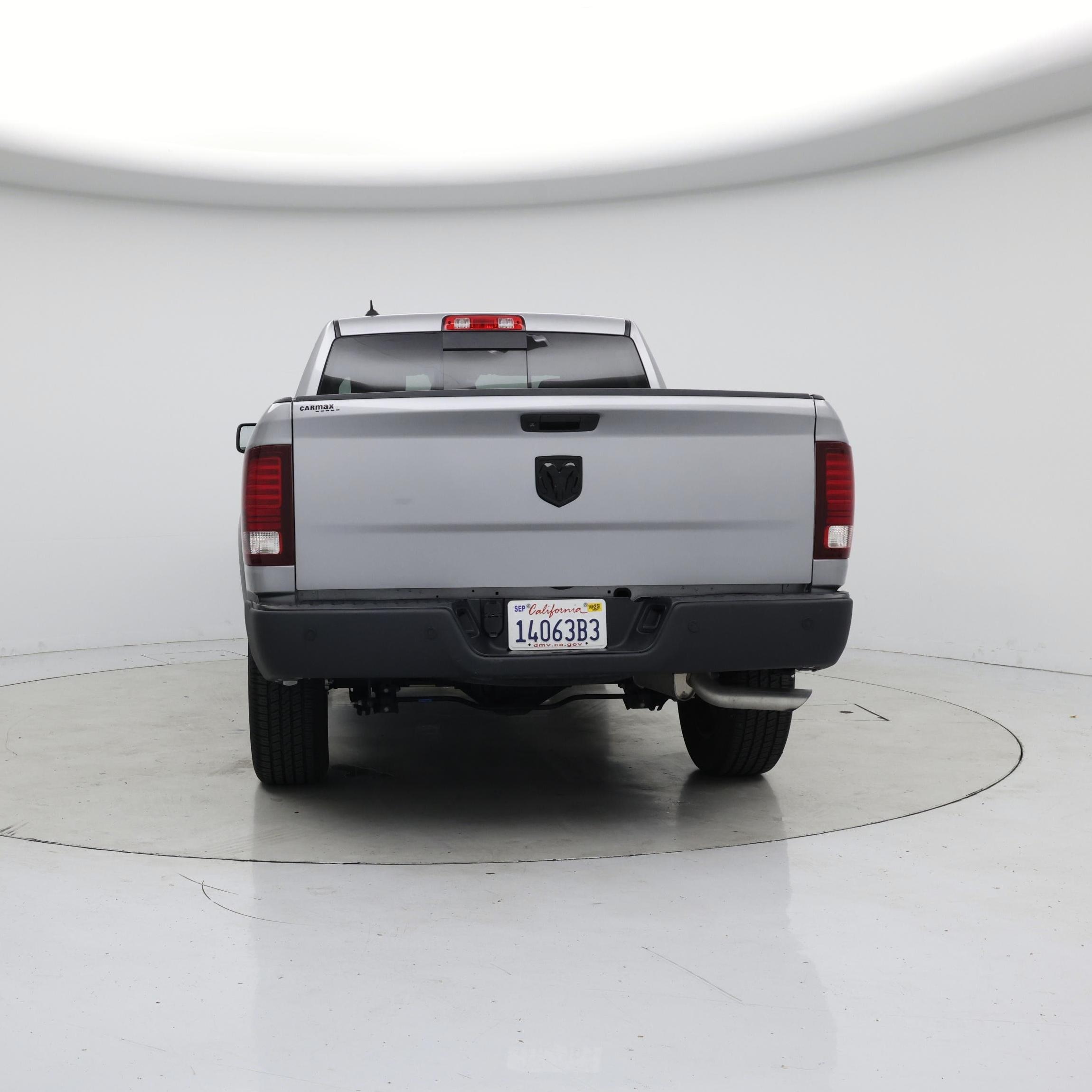 Thumbnail: 2020 RAM 1500 Classic - 6