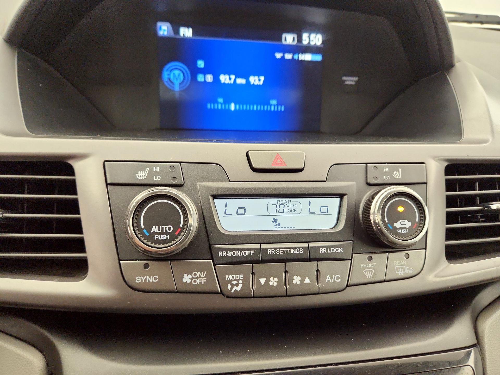 Thumbnail: 2014 Honda Odyssey - 16