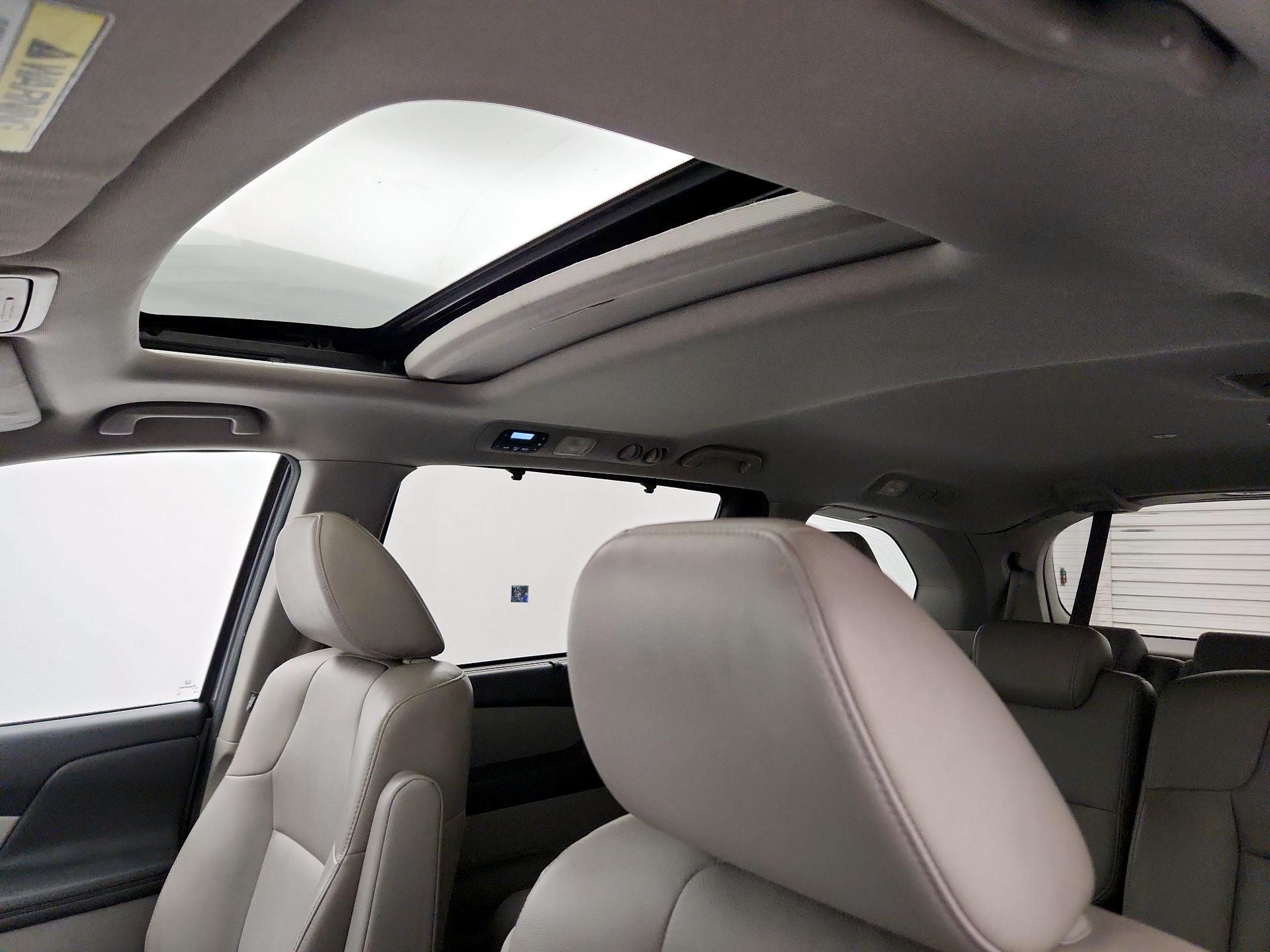 Thumbnail: 2014 Honda Odyssey - 19