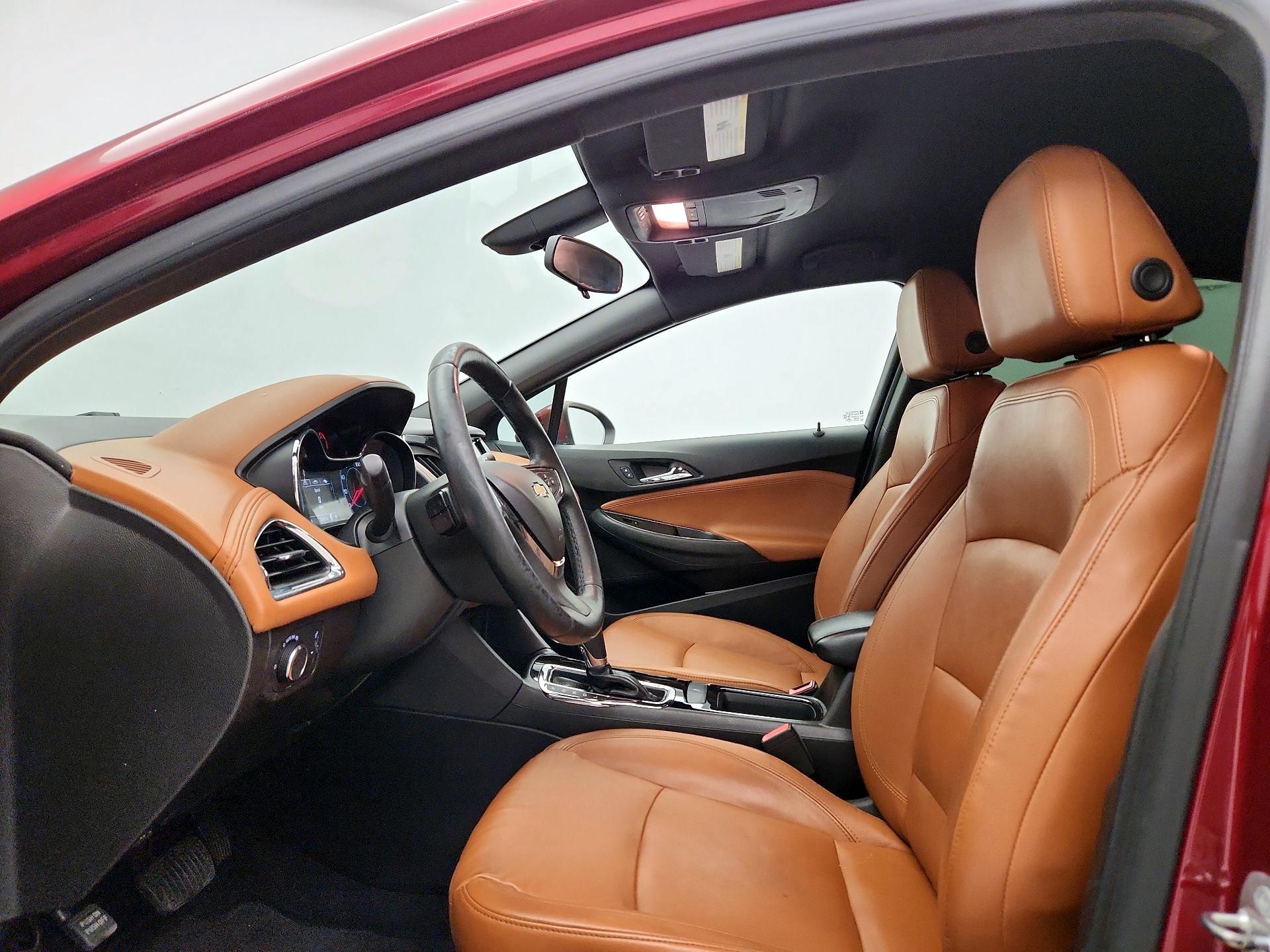 Thumbnail: 2018 Chevrolet Cruze - 11