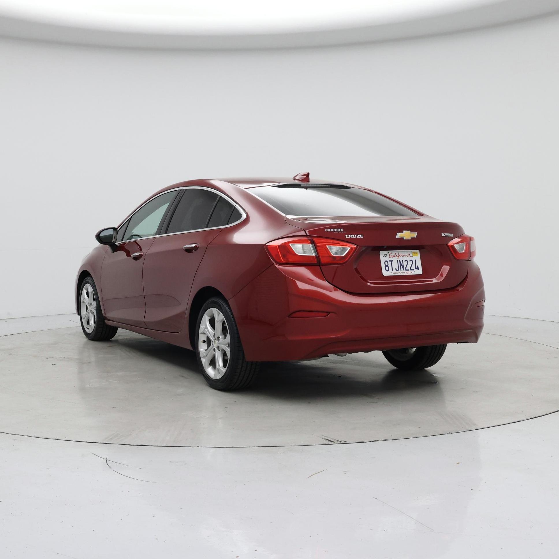Thumbnail: 2018 Chevrolet Cruze - 2