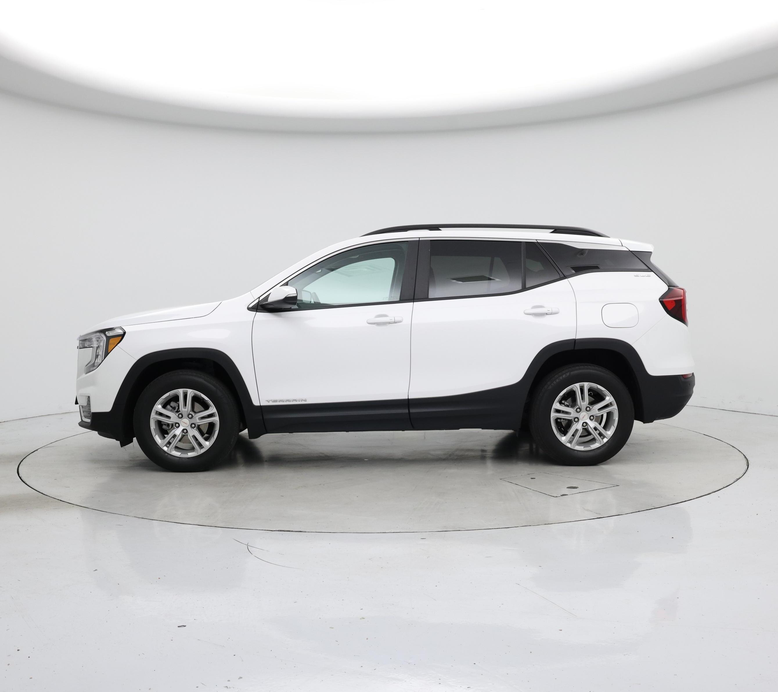Thumbnail: 2023 GMC Terrain - 3