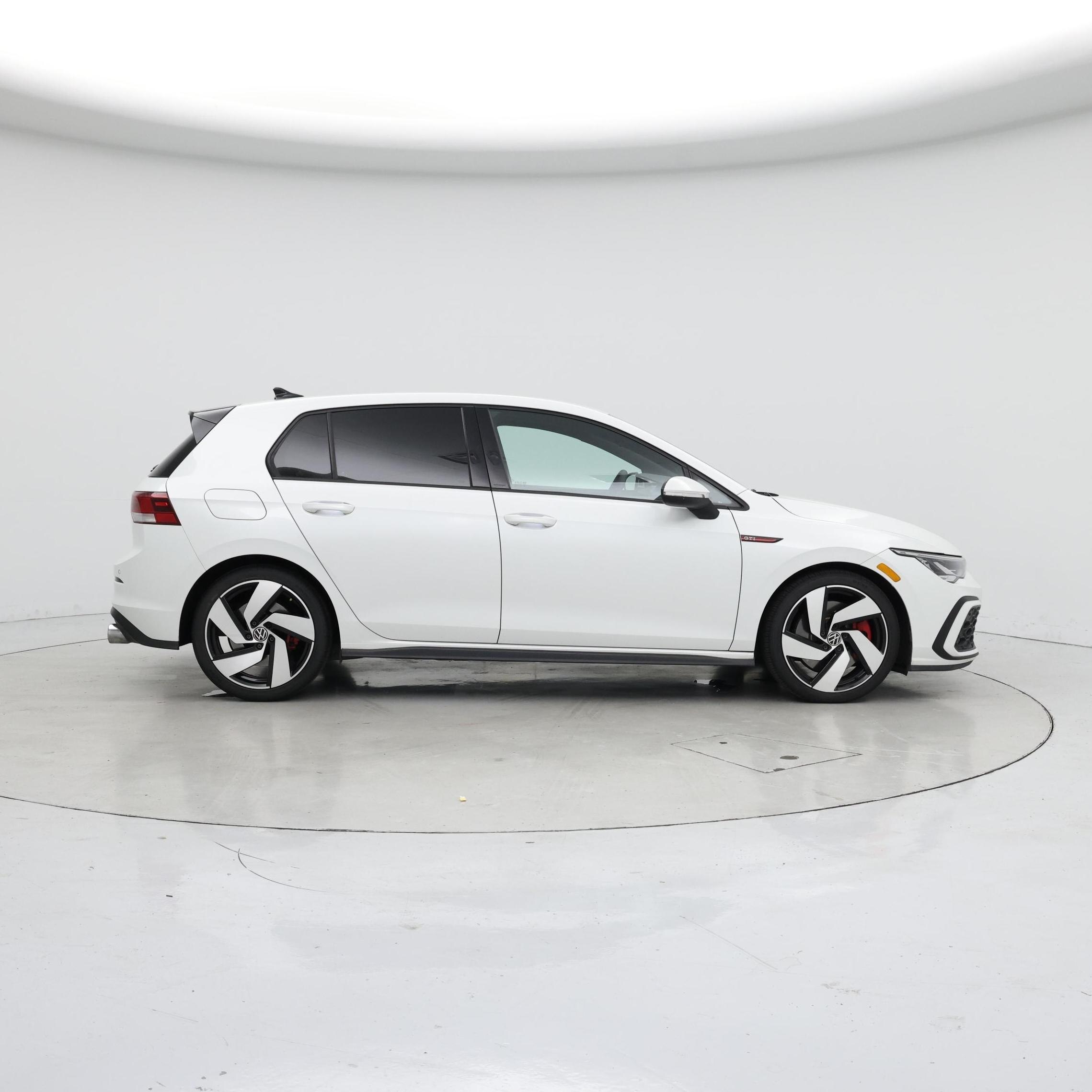 Thumbnail: 2022 Volkswagen Golf - 7
