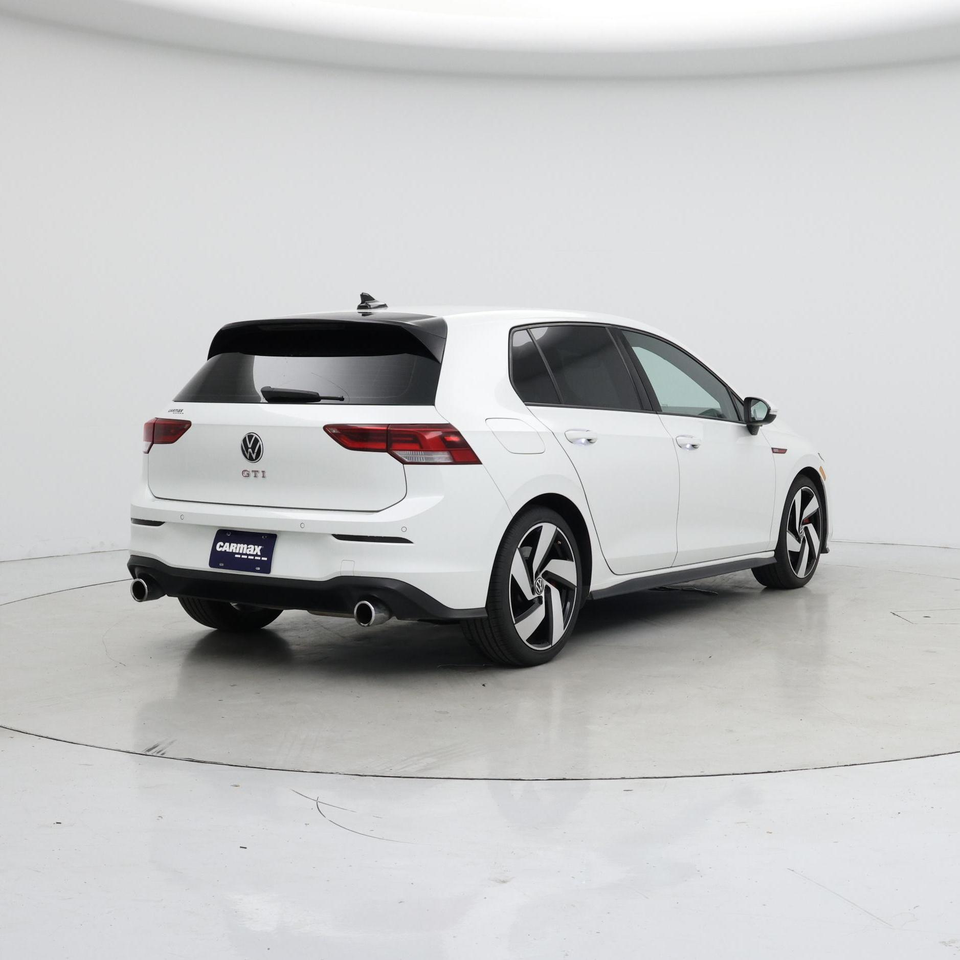 Thumbnail: 2022 Volkswagen Golf - 8