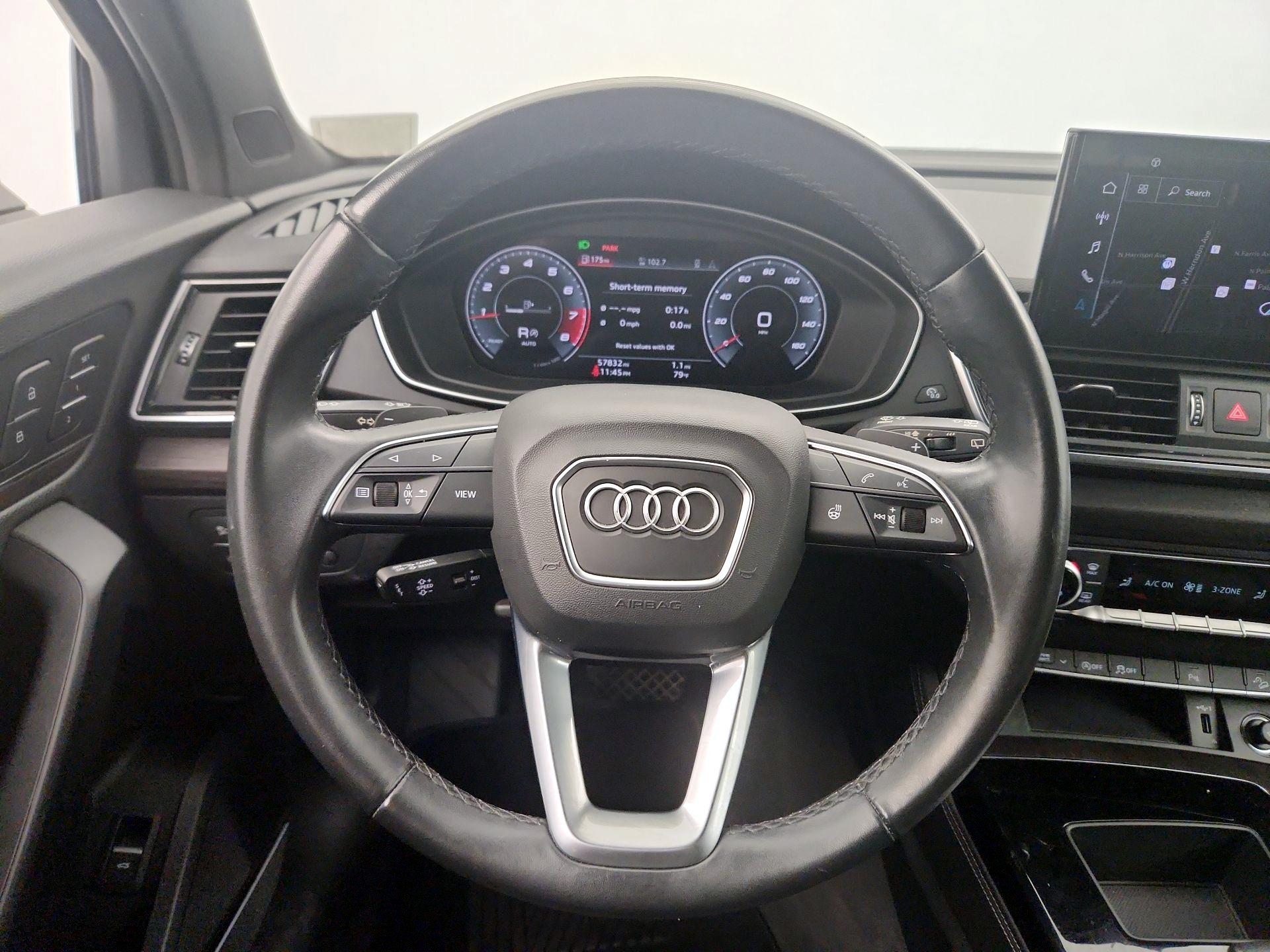 Thumbnail: 2021 Audi Q5 - 10