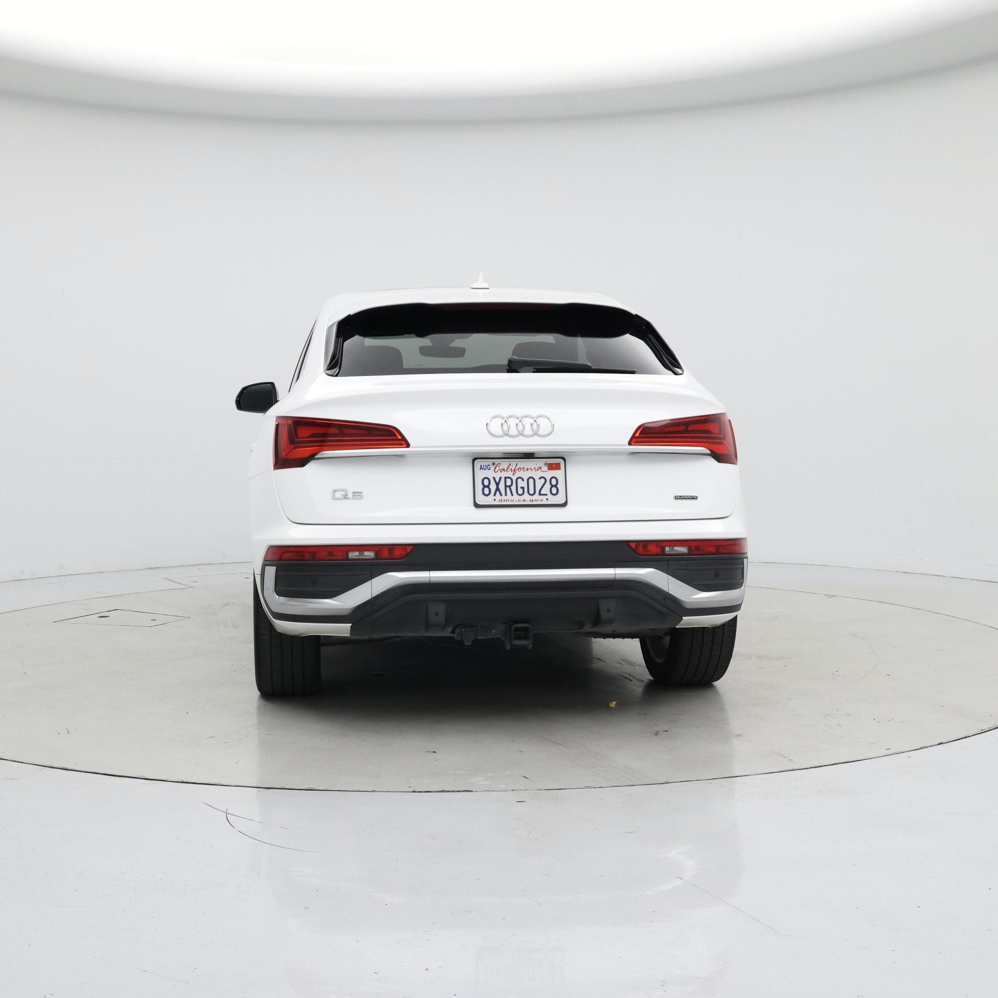 Thumbnail: 2021 Audi Q5 - 6